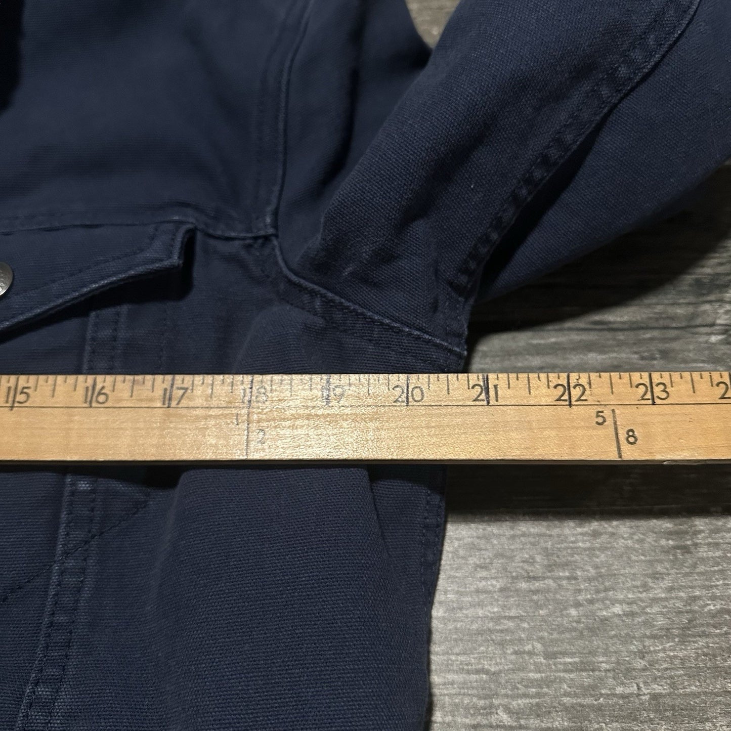 LEVIS STRAUSS NAVY BLUE SHERPA LINED TRUCKER JACKET SZ M COAT BUTTON UP Yesterday's Fits Clothing Fashion Vintage Streetwear Fashion Item