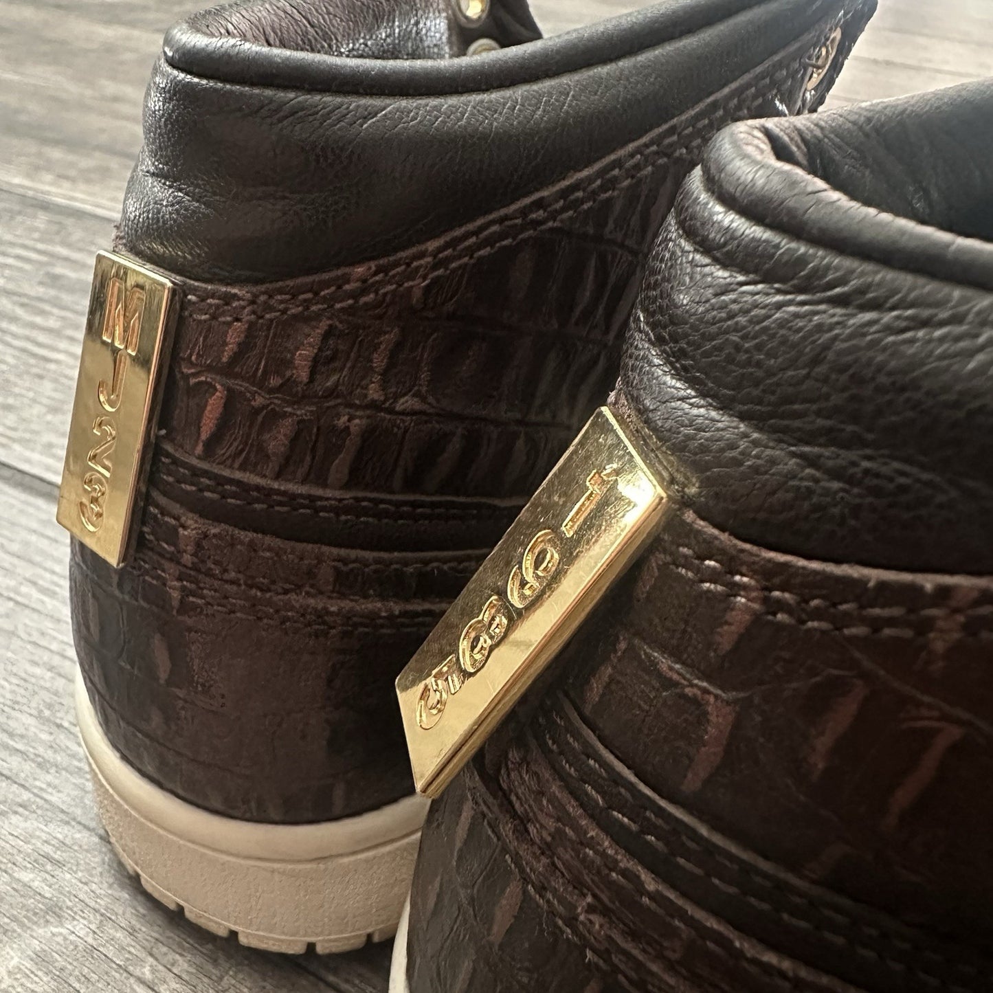 AIR JORDAN 1 HI RETRO PINNACLE BAROQUE BROWN 705050 205 NO BOX LEATHER SZ 10 S1 Yesterday's Fits Clothing Fashion Vintage Streetwear Fashion Item