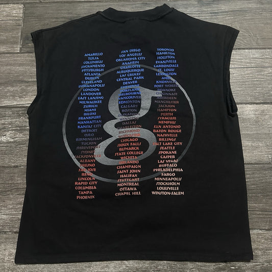 VTG 90s GARTH BROOKS TOUR TEE BLACK CHOPPED T-SHIRT CROPPED SZ L HANES Yesterday's Fits Clothing Fashion Vintage Streetwear Fashion Item
