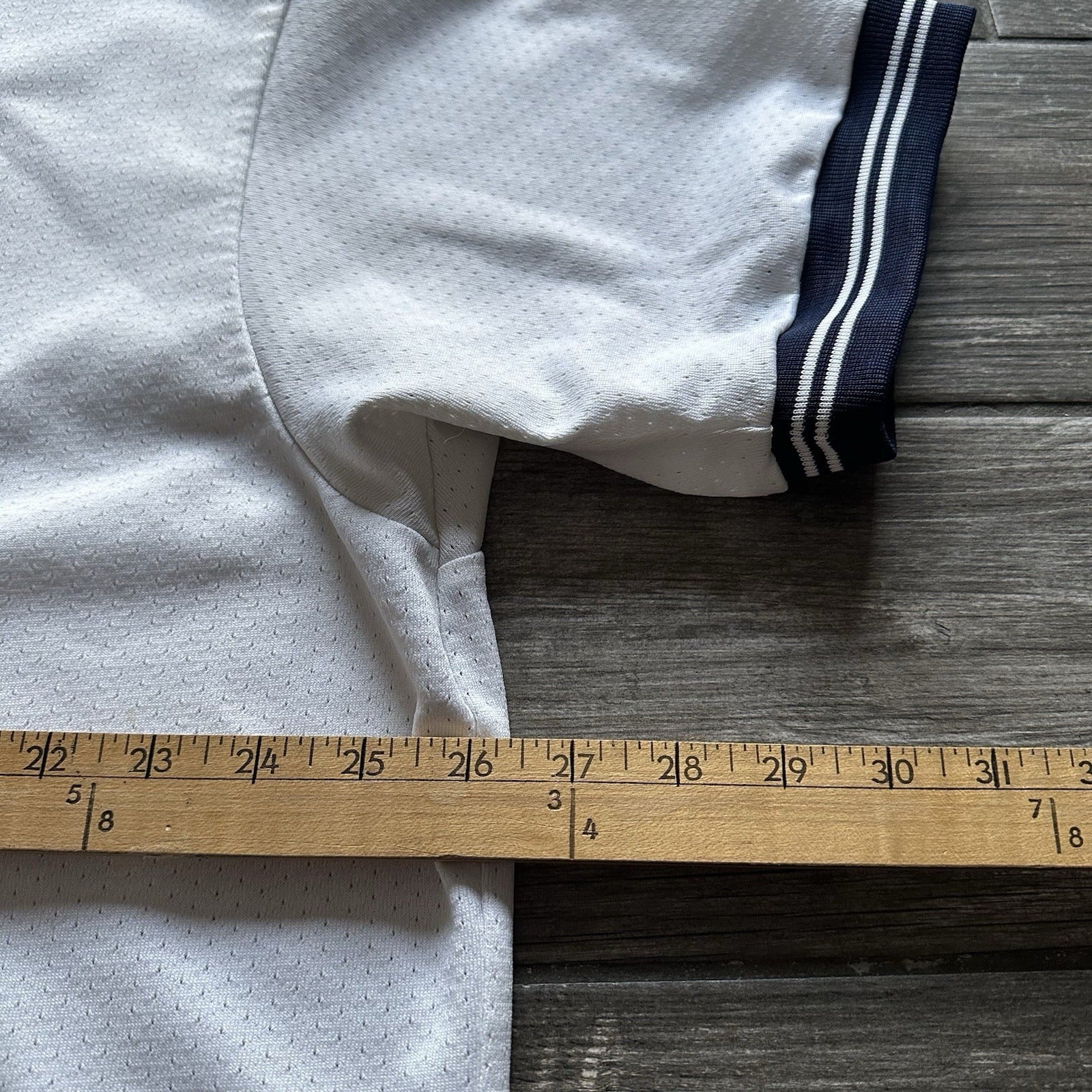 VTG 90s MAJESTIC NEW YORK NY YANKEES WHITE BASEBALL JERSEY PLAIN NO NAME SZ 2XL Yesterday's Fits Clothing Fashion Vintage Streetwear Fashion Item