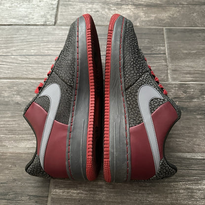 NIKE AIR FORCE 1 LOW AF1 MALONE ORIGINAL SIX BLACK RED SNEAKERS SZ 11 2006 Yesterday's Fits Clothing Fashion Vintage Streetwear Fashion Item
