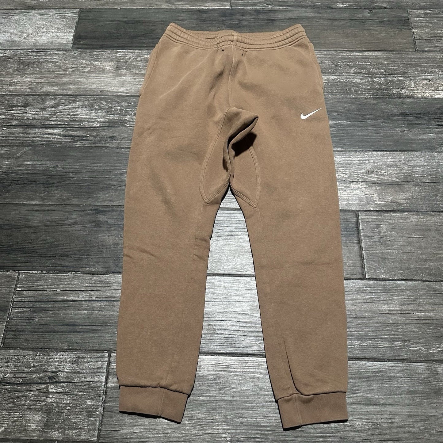 NIKE ATHLETIC JOGGER SWEATS SWEATPANTS SZ S BROWN CUFFED PANTS Yesterday's Fits Clothing Fashion Vintage Streetwear Fashion Item