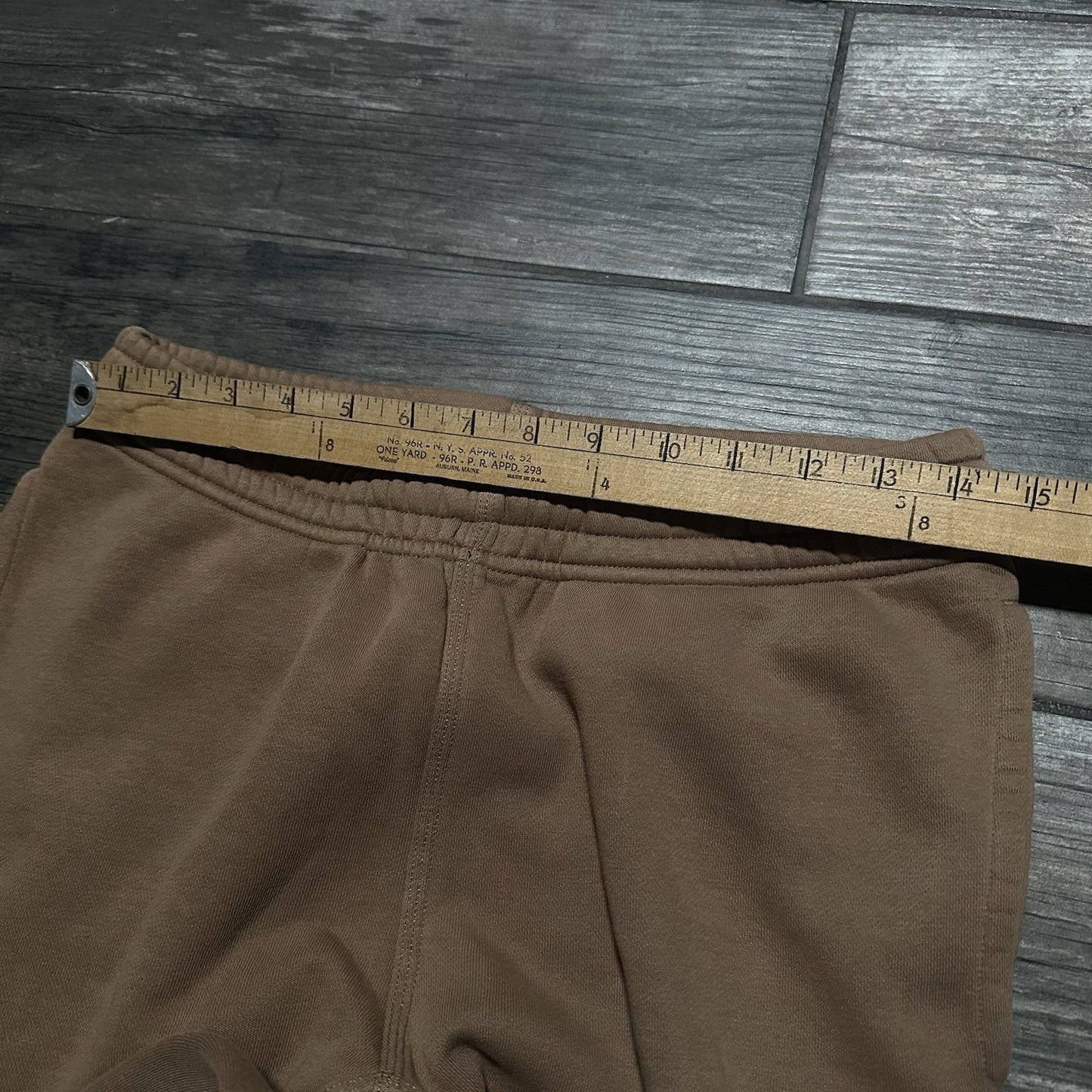 NIKE ATHLETIC JOGGER SWEATS SWEATPANTS SZ S BROWN CUFFED PANTS Yesterday's Fits Clothing Fashion Vintage Streetwear Fashion Item