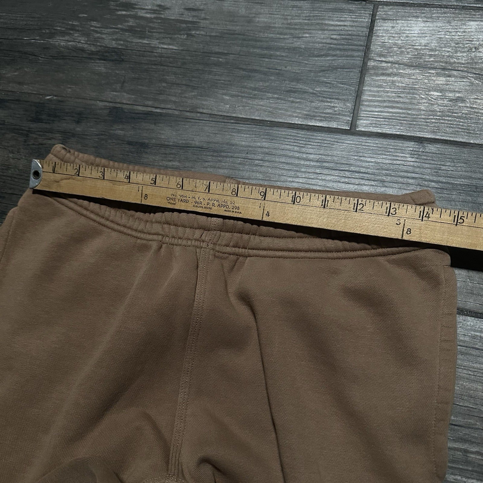 NIKE ATHLETIC JOGGER SWEATS SWEATPANTS SZ S BROWN CUFFED PANTS Yesterday's Fits Clothing Fashion Vintage Streetwear Fashion Item