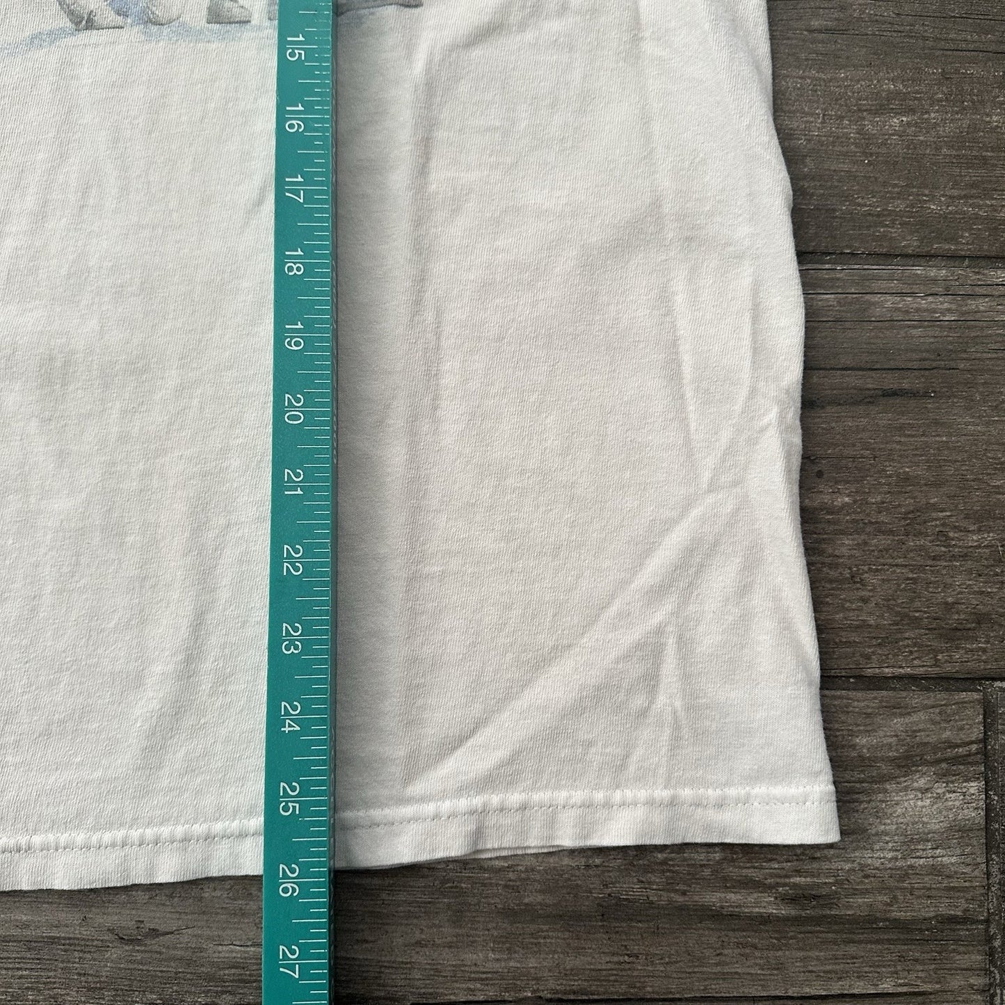 Y2K 2009 NKOTB NEW KIDS ON THE BLOCK WHITE FADED TOUR T-SHIRT SZ XL Yesterday's Fits Clothing Fashion Vintage Streetwear Fashion Item