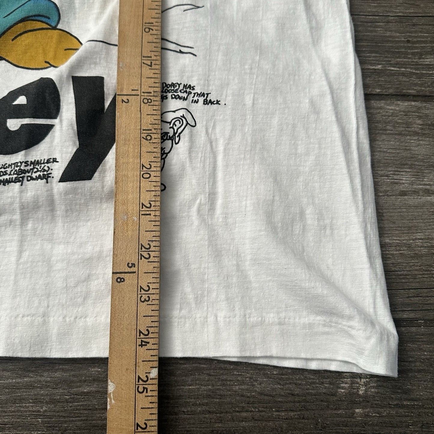 VTG DISNEY SNOW WHITE & THE 7 DWARFS DOPEY ANATOMY T-SHIRT WHITE SZ M Yesterday's Fits Clothing Fashion Vintage Streetwear Fashion Item