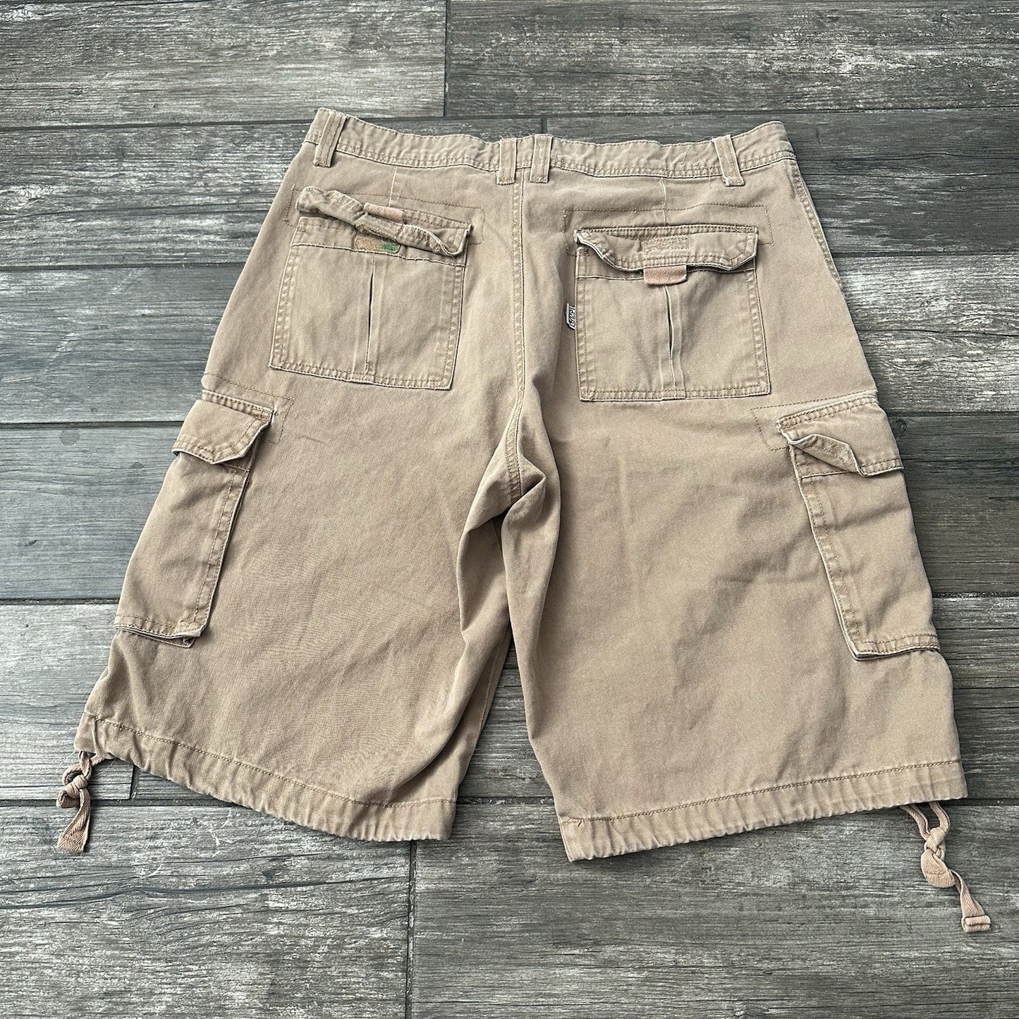 Y2K PRO CLUB BROWN CARGO SHORTS KNEE LENGTH LONG SZ 36 WAIST BAGGY FIT Pro Club Clothing Fashion Vintage Streetwear Fashion Item
