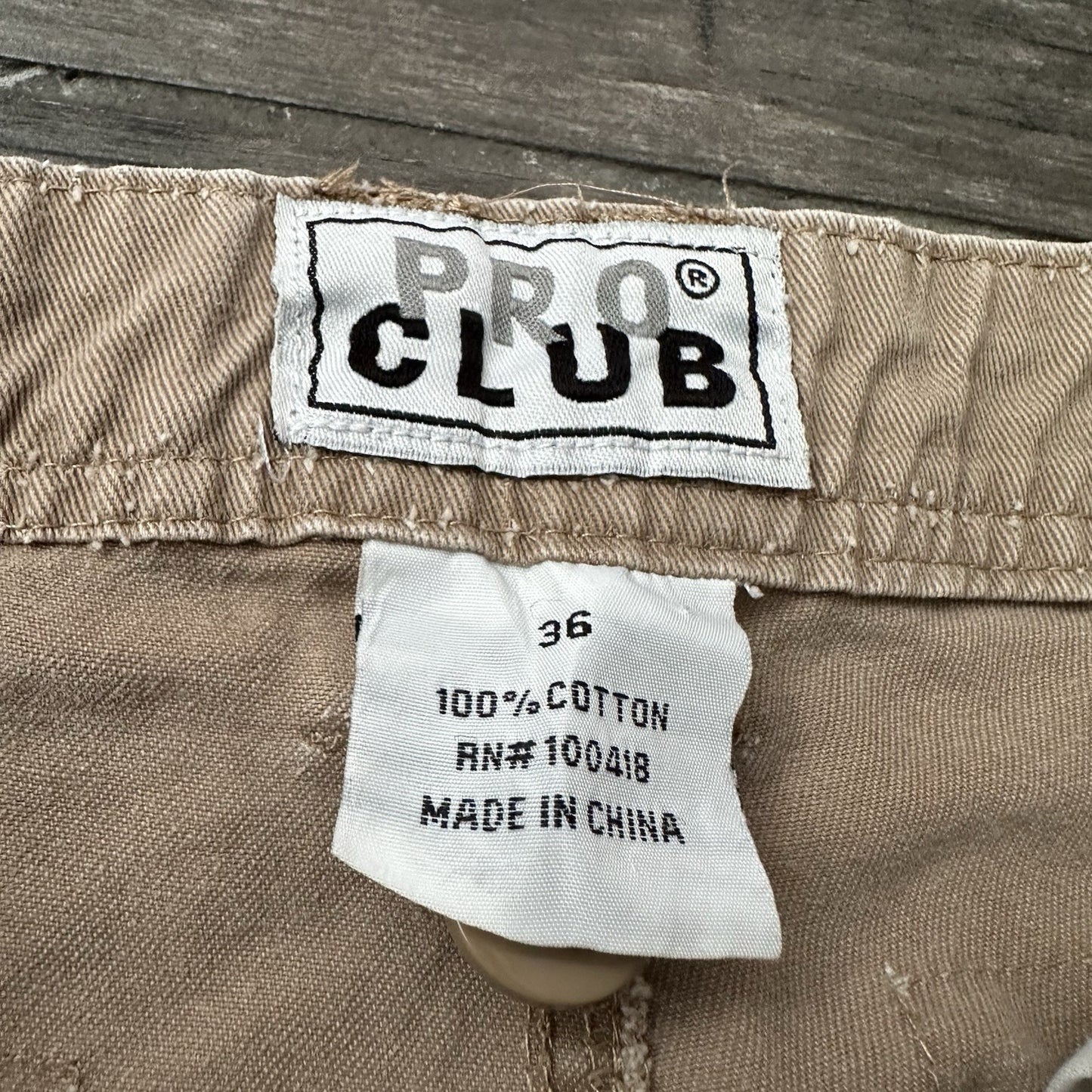 Y2K PRO CLUB BROWN CARGO SHORTS KNEE LENGTH LONG SZ 36 WAIST BAGGY FIT Pro Club Clothing Fashion Vintage Streetwear Fashion Item