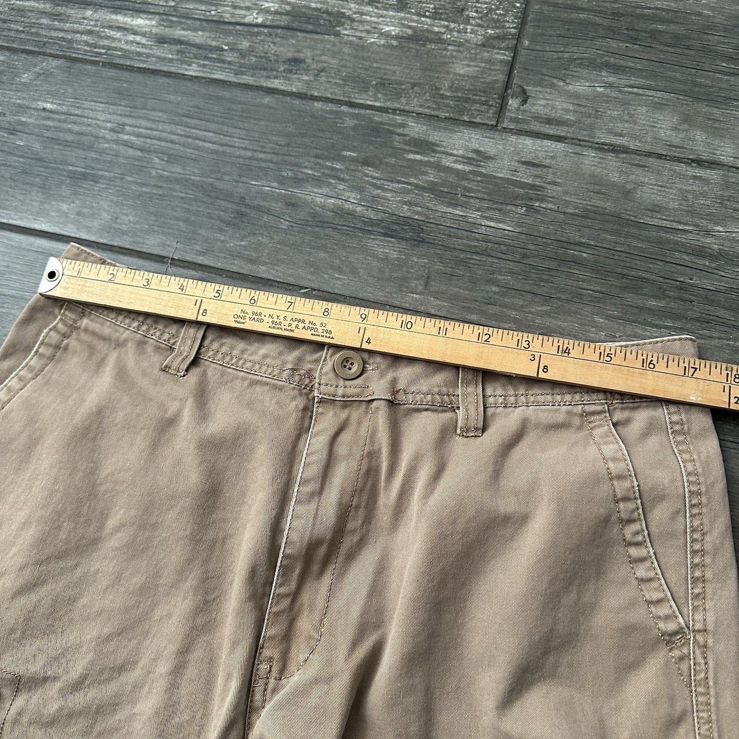 Y2K PRO CLUB BROWN CARGO SHORTS KNEE LENGTH LONG SZ 36 WAIST BAGGY FIT Pro Club Clothing Fashion Vintage Streetwear Fashion Item