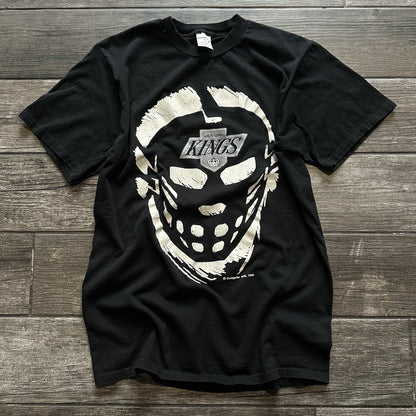 VTG 1990 LOS ANGELES KINGS BLACK FACE-MASK TEE T-SHIRT WHITE SWINGSTER NHL SZ L Yesterday's Fits Clothing Fashion Vintage Streetwear Fashion Item
