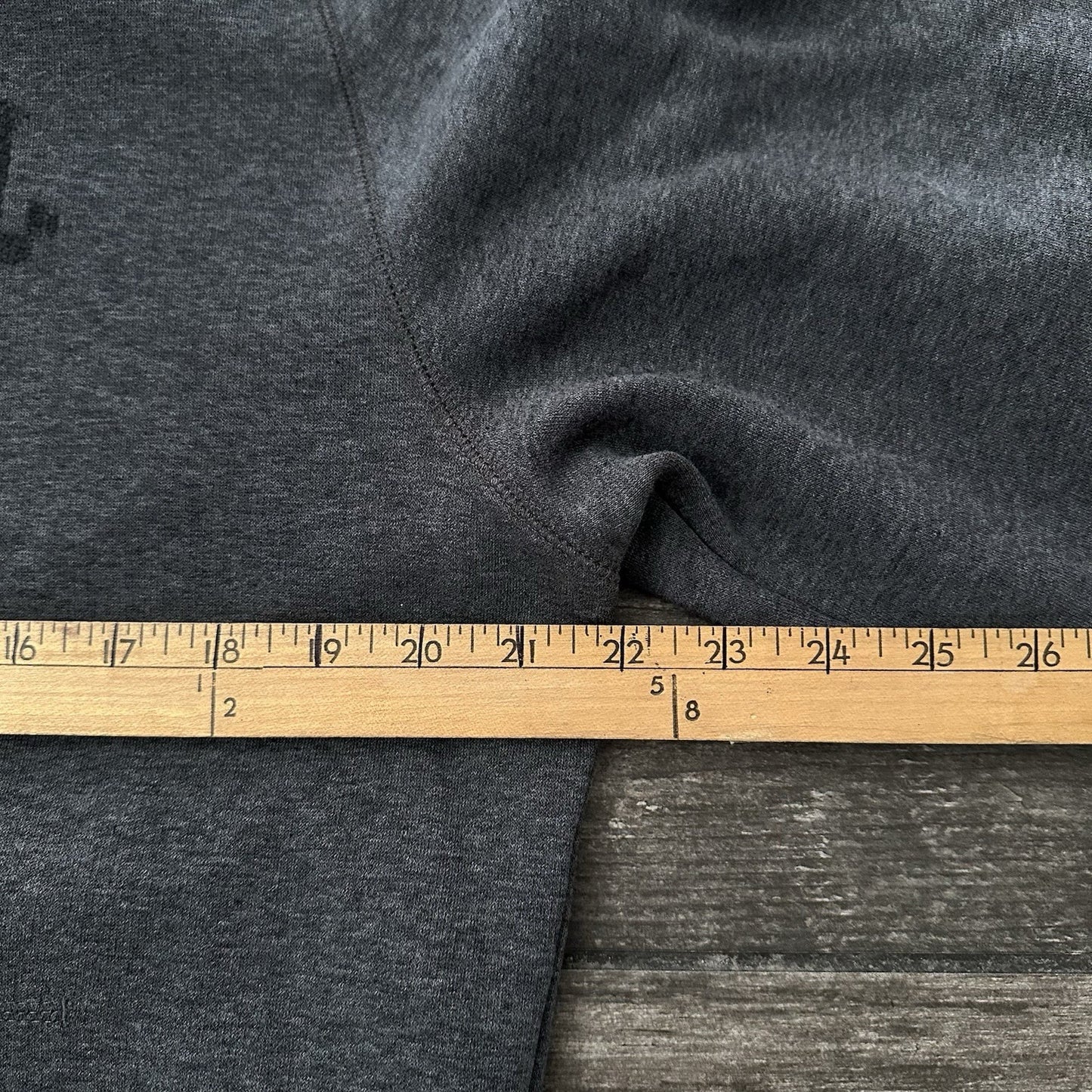 Y2K NIKE FOOTBALL PULLOVER GREY WORKOUT HOODIE SWEATSHIRT SZ M CENTER SWOOSH Yesterday's Fits Clothing Fashion Vintage Streetwear Fashion Item