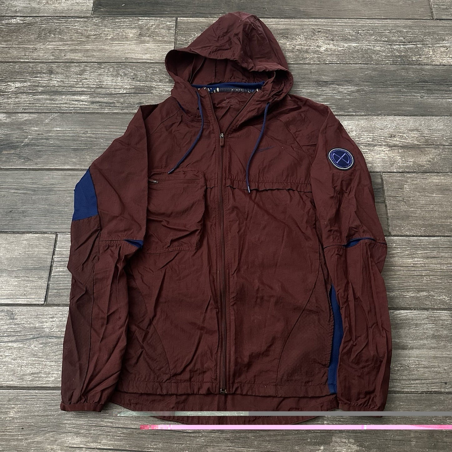 NIKE WINDBREAKER JACKET BURGUNDY RED BLUE SZ S FULL ZIP HOOD Yesterday's Fits Clothing Fashion Vintage Streetwear Fashion Item