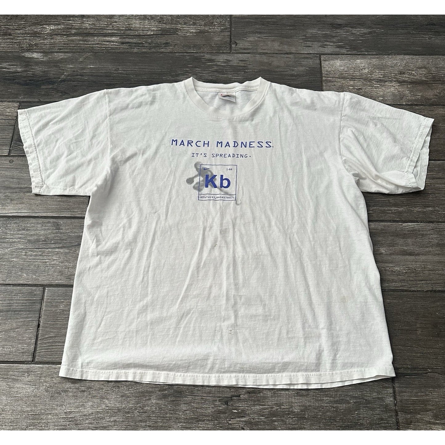 VTG 90s NIKE KENTUCKY WILDCATS BASKETBALL WHITE T-SHIRT XL PERIODIC TABLE TEE Yesterday's Fits Clothing Fashion Vintage Streetwear Fashion Item