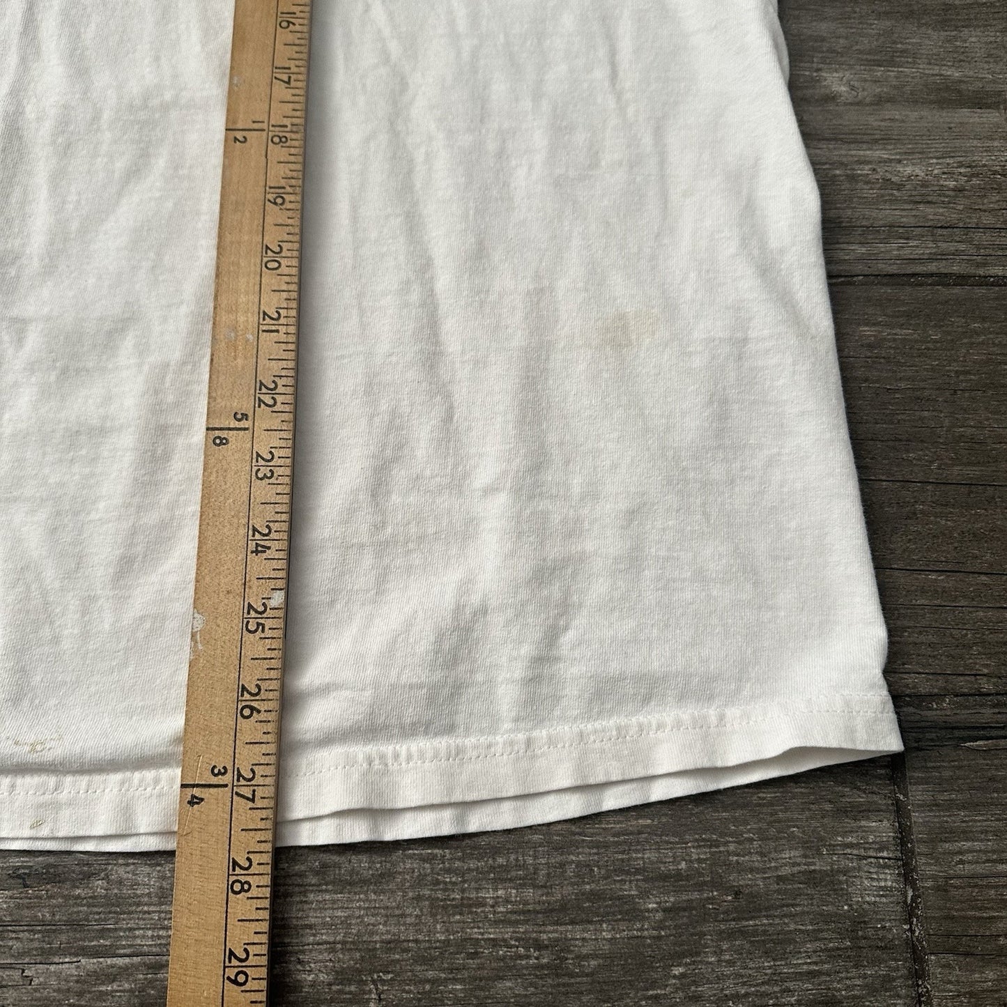 VTG 90s NIKE KENTUCKY WILDCATS BASKETBALL WHITE T-SHIRT XL PERIODIC TABLE TEE Yesterday's Fits Clothing Fashion Vintage Streetwear Fashion Item