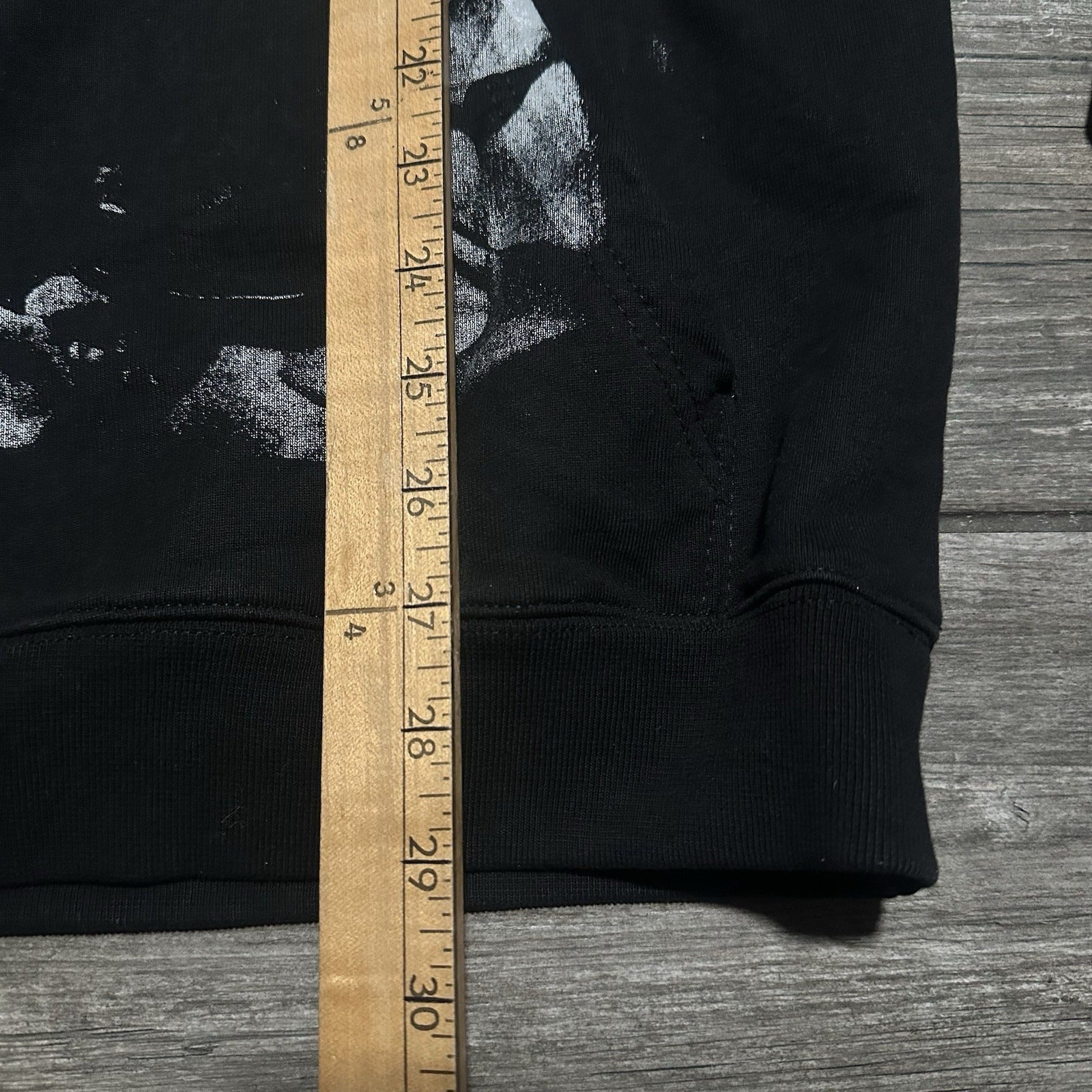 CONTROLLED SUBSTANCE BLACK PULLOVER COWBOY HOODIE SWEATSHIRT SZ L SKULL RODEO Yesterday's Fits Clothing Fashion Vintage Streetwear Fashion Item