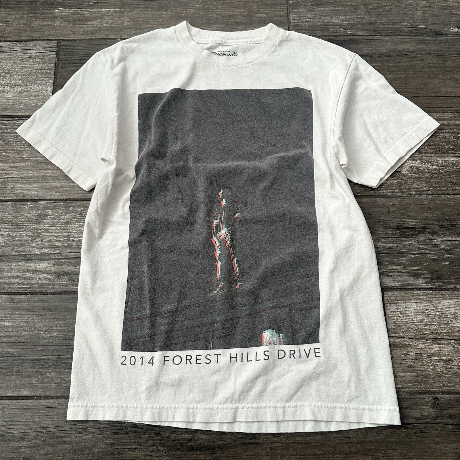 2014 J COLE FOREST HILLS DR TOUR WHITE CONCERT T-SHIRT TEE SZ M DREAMVILLE Yesterday's Fits Clothing Fashion Vintage Streetwear Fashion Item