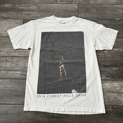 2014 J COLE FOREST HILLS DR TOUR WHITE CONCERT T-SHIRT TEE SZ M DREAMVILLE Yesterday's Fits Clothing Fashion Vintage Streetwear Fashion Item