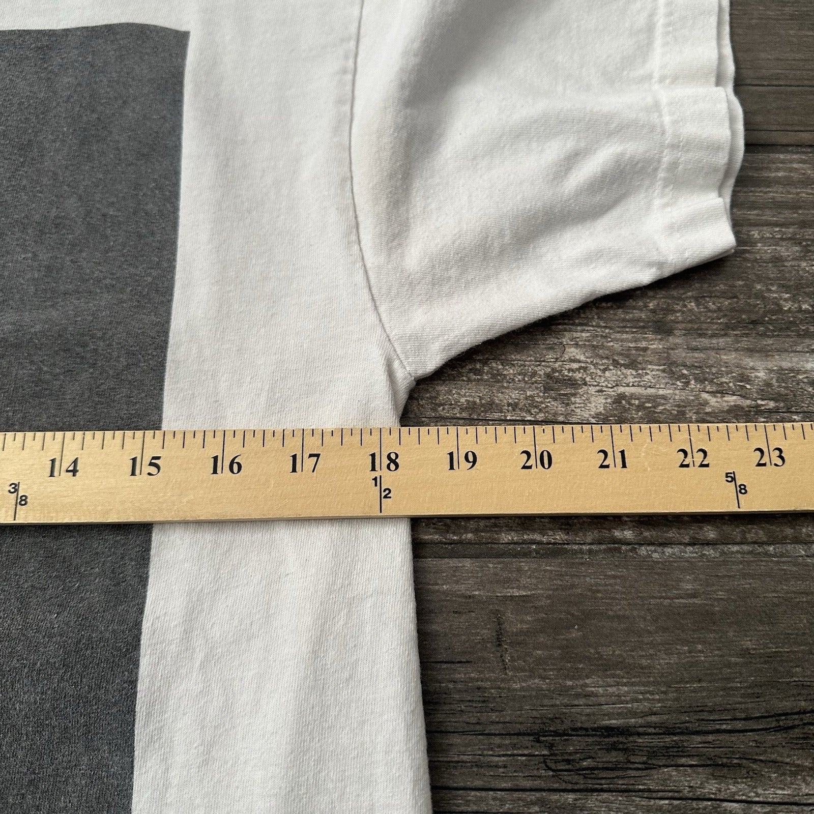 2014 J COLE FOREST HILLS DR TOUR WHITE CONCERT T-SHIRT TEE SZ M DREAMVILLE Yesterday's Fits Clothing Fashion Vintage Streetwear Fashion Item