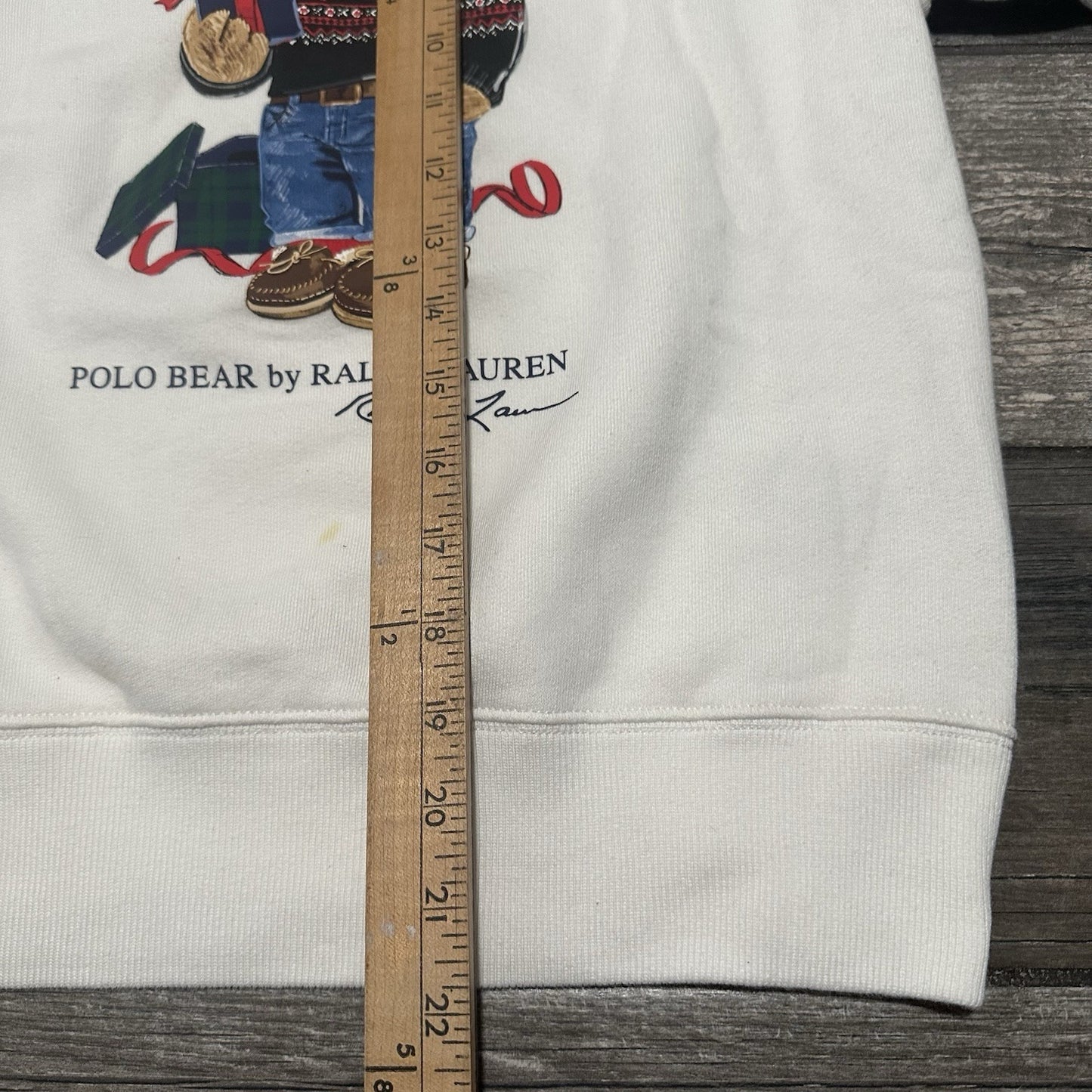POLO RALPH LAUREN CHRISTMAS HOLIDAY BEAR WHITE CREWNECK SWEATSHIRT SZ S PRESENT Yesterday's Fits Clothing Fashion Vintage Streetwear Fashion Item