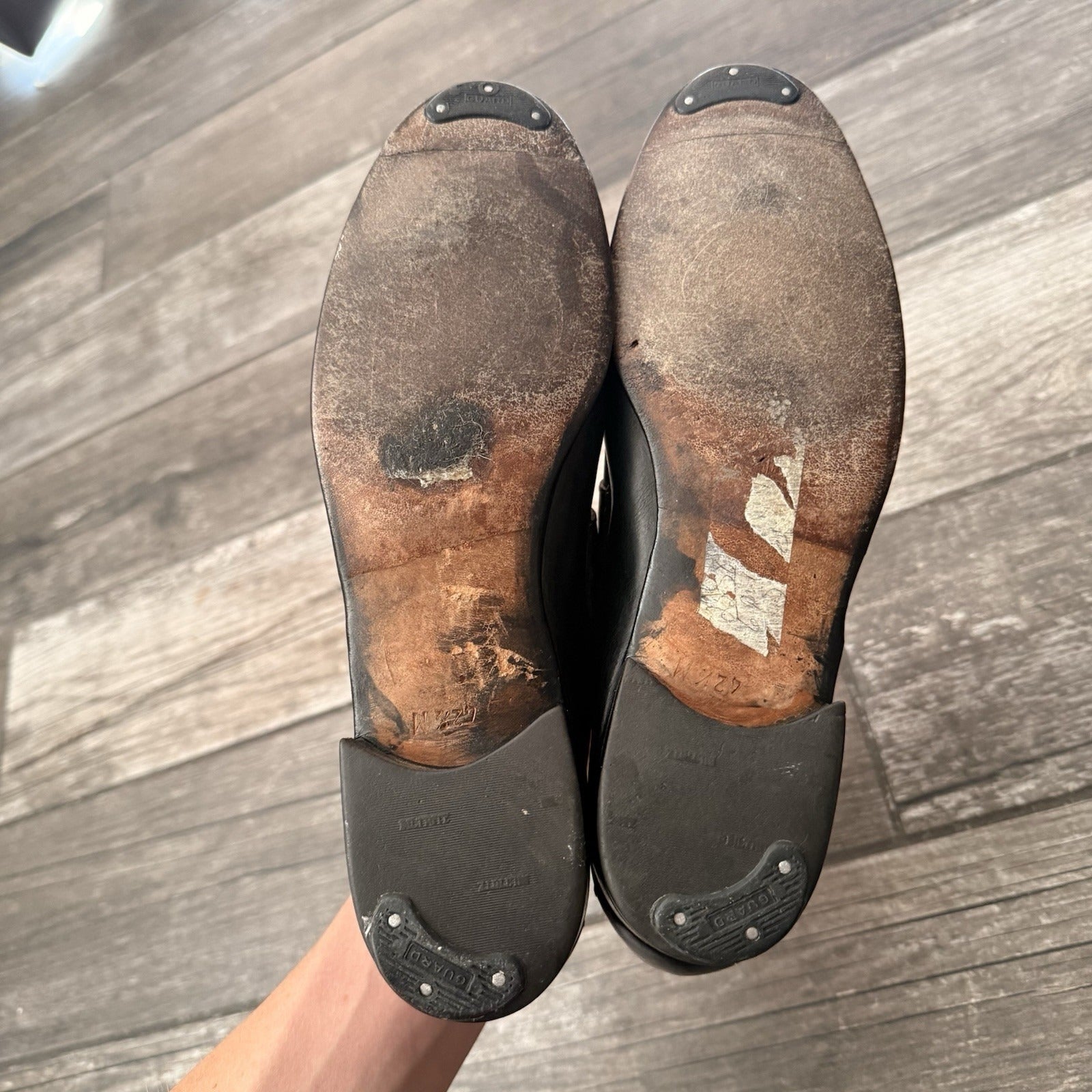 VTG 80s GUCCI ITALY BLACK LEATHER HORSEBIT LOAFERS SZ 42.5 (US 9) SHOES SLIP Yesterday's Fits Clothing Fashion Vintage Streetwear Fashion Item