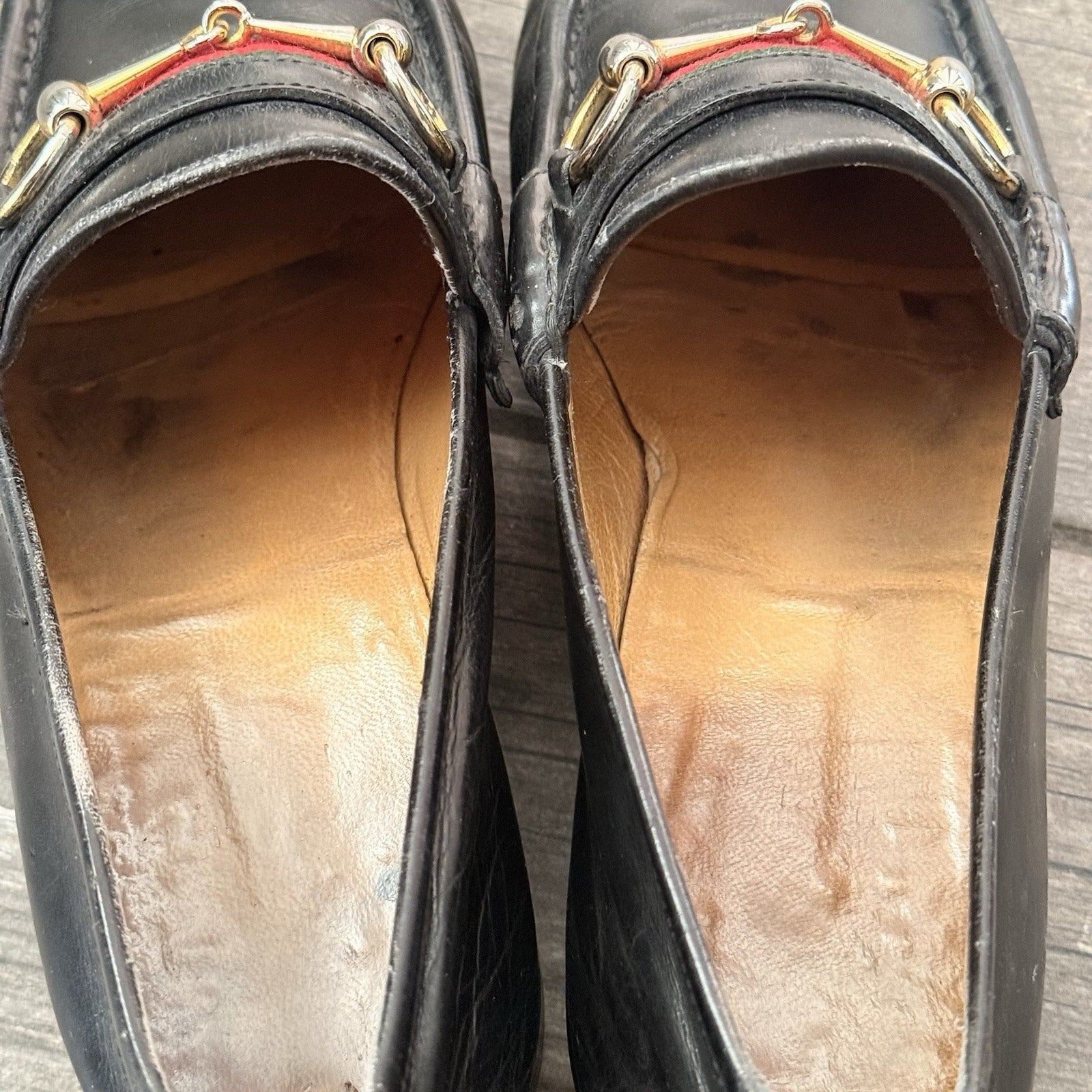 VTG 80s GUCCI ITALY BLACK LEATHER HORSEBIT LOAFERS SZ 42.5 (US 9) SHOES SLIP Yesterday's Fits Clothing Fashion Vintage Streetwear Fashion Item