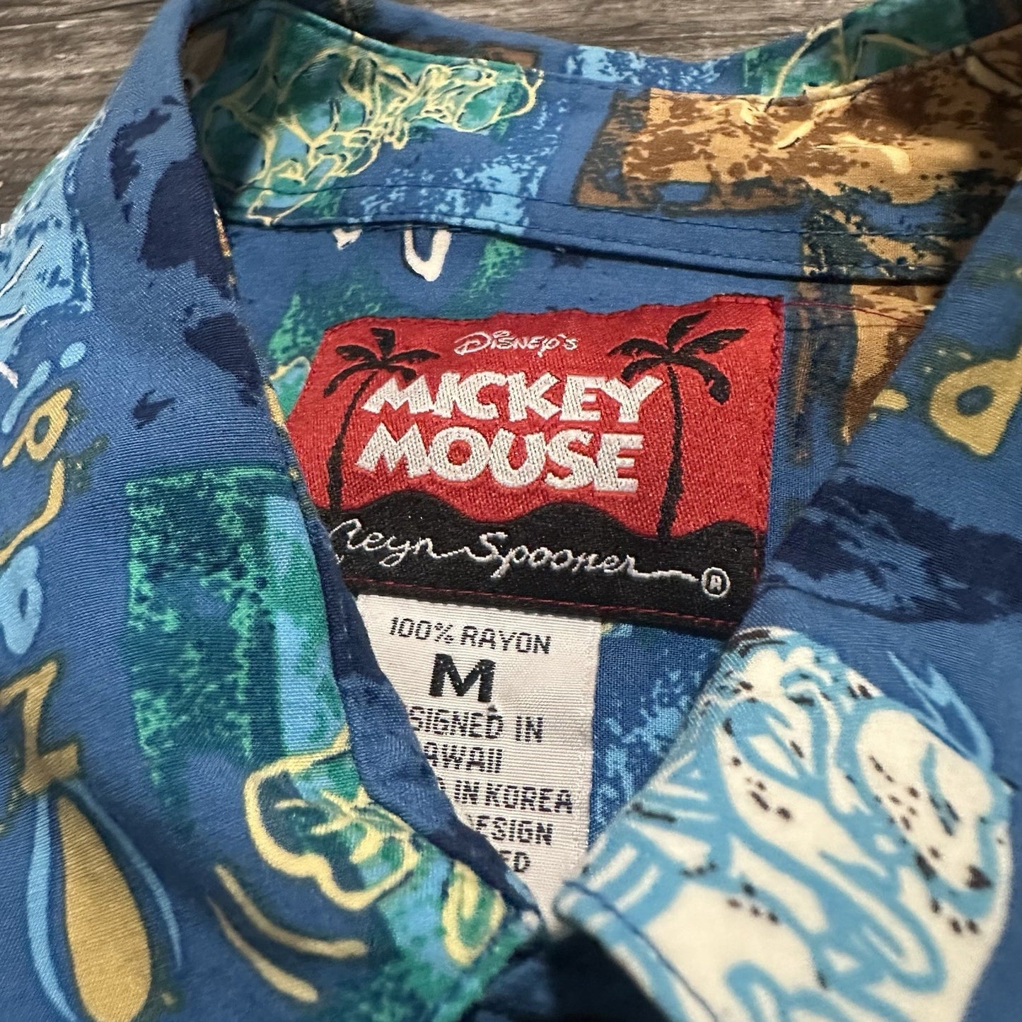 REYN SPOONER DISNEY MICKEY MOUSE BUTTON UP HAWAIIAN SHIRT BLUE SZ M 100% RAYON Yesterday's Fits Clothing Fashion Vintage Streetwear Fashion Item