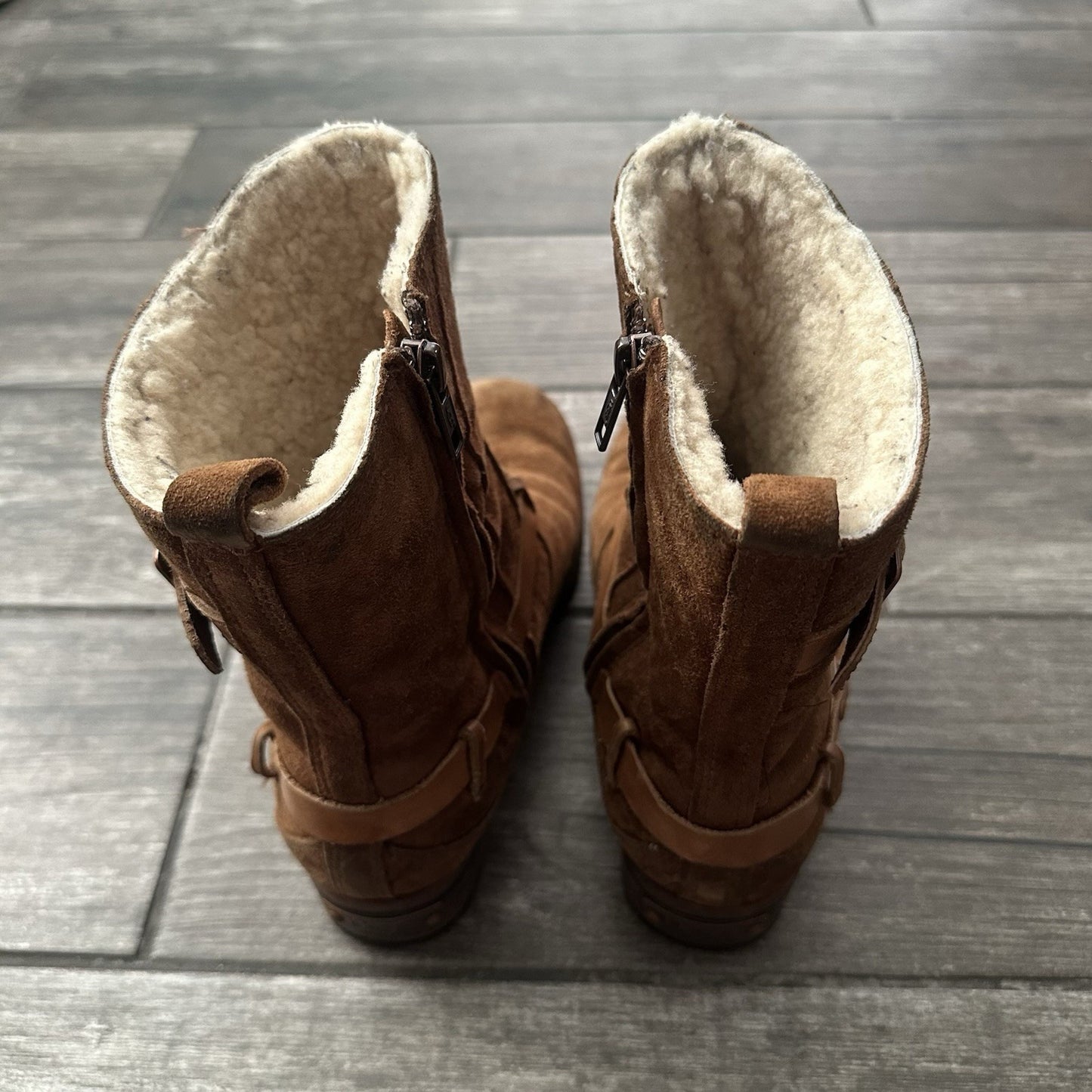 UGG AUSTRALIA 5604 ENDELL HARNESS BIKER BOOTS BROWN SUEDE NO BOX WMNS SZ 7.5 Yesterday's Fits Clothing Fashion Vintage Streetwear Fashion Item