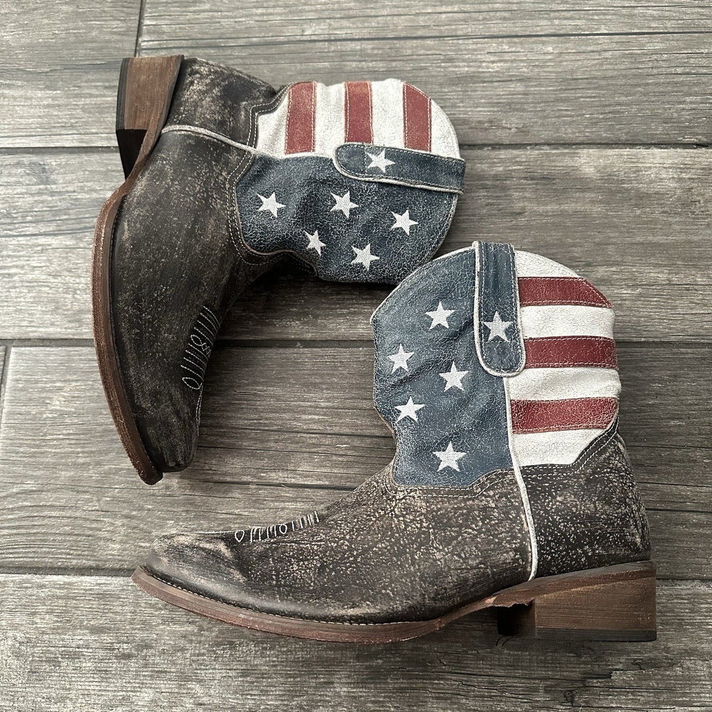 ROPER AMERICAN BEAUTY FLAG DISTRESSED WESTERN BOOTS WMNS 11 NO BOX SNEAKERS Yesterday's Fits Clothing Fashion Vintage Streetwear Fashion Item