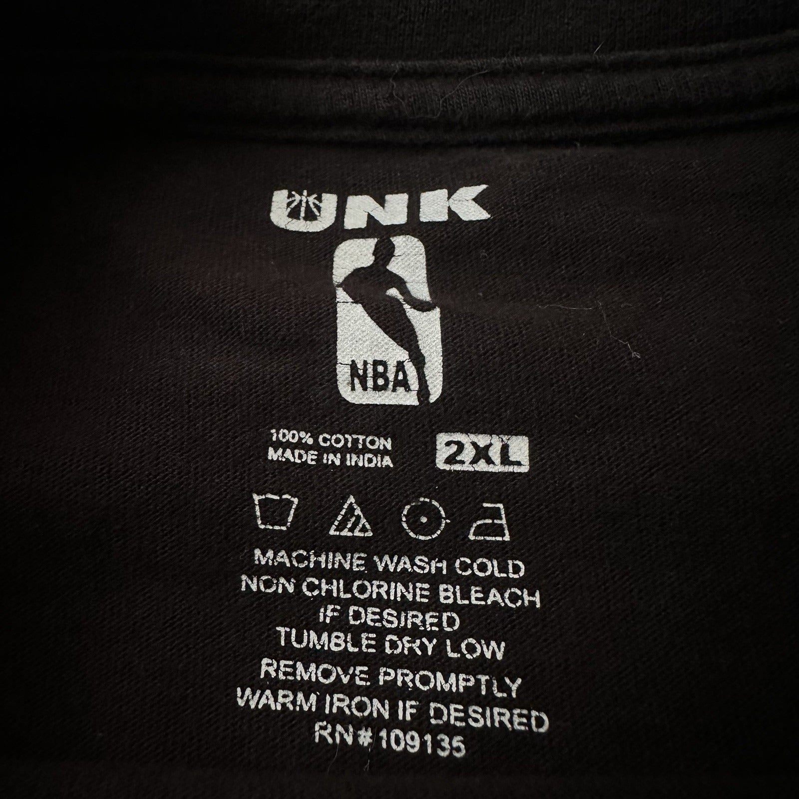 2009-10 ORLANDO MAGIC NBA PLAYOFFS ROSTER T-SHIRT BLACK XXL HOWARD NELSON BARNES Yesterday's Fits Clothing Fashion Vintage Streetwear Fashion Item