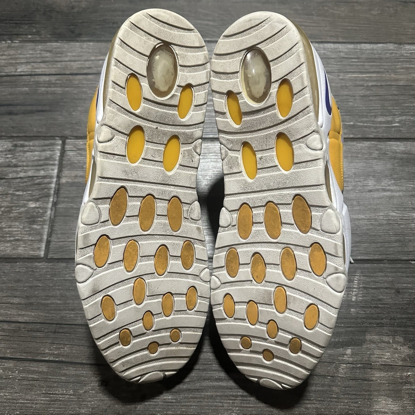 NIKE AIRMAX TEMPO DEL SOL YELLOW WHITE 624011 711 SNEAKERS MENS NO BOX SZ 13 Yesterday's Fits Clothing Fashion Vintage Streetwear Fashion Item