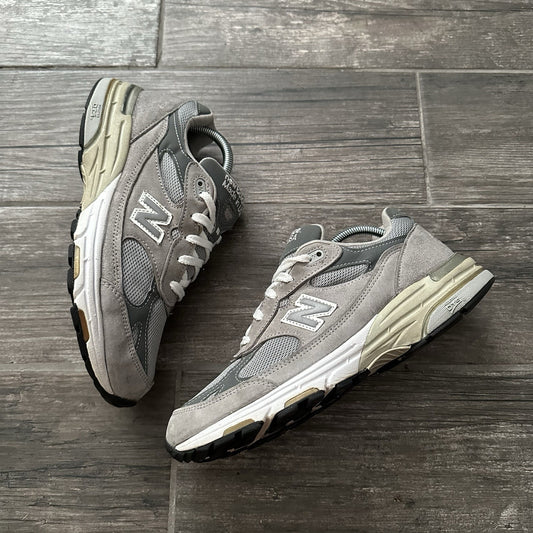 NEW BALANCE 993 USA MADE SUEDE GREY SNEAKERS WMNS SZ 9 NO BOX CASTLE ROCK Yesterday's Fits Clothing Fashion Vintage Streetwear Fashion Item
