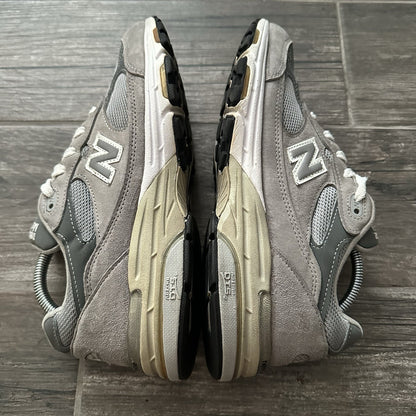 NEW BALANCE 993 USA MADE SUEDE GREY SNEAKERS WMNS SZ 9 NO BOX CASTLE ROCK Yesterday's Fits Clothing Fashion Vintage Streetwear Fashion Item