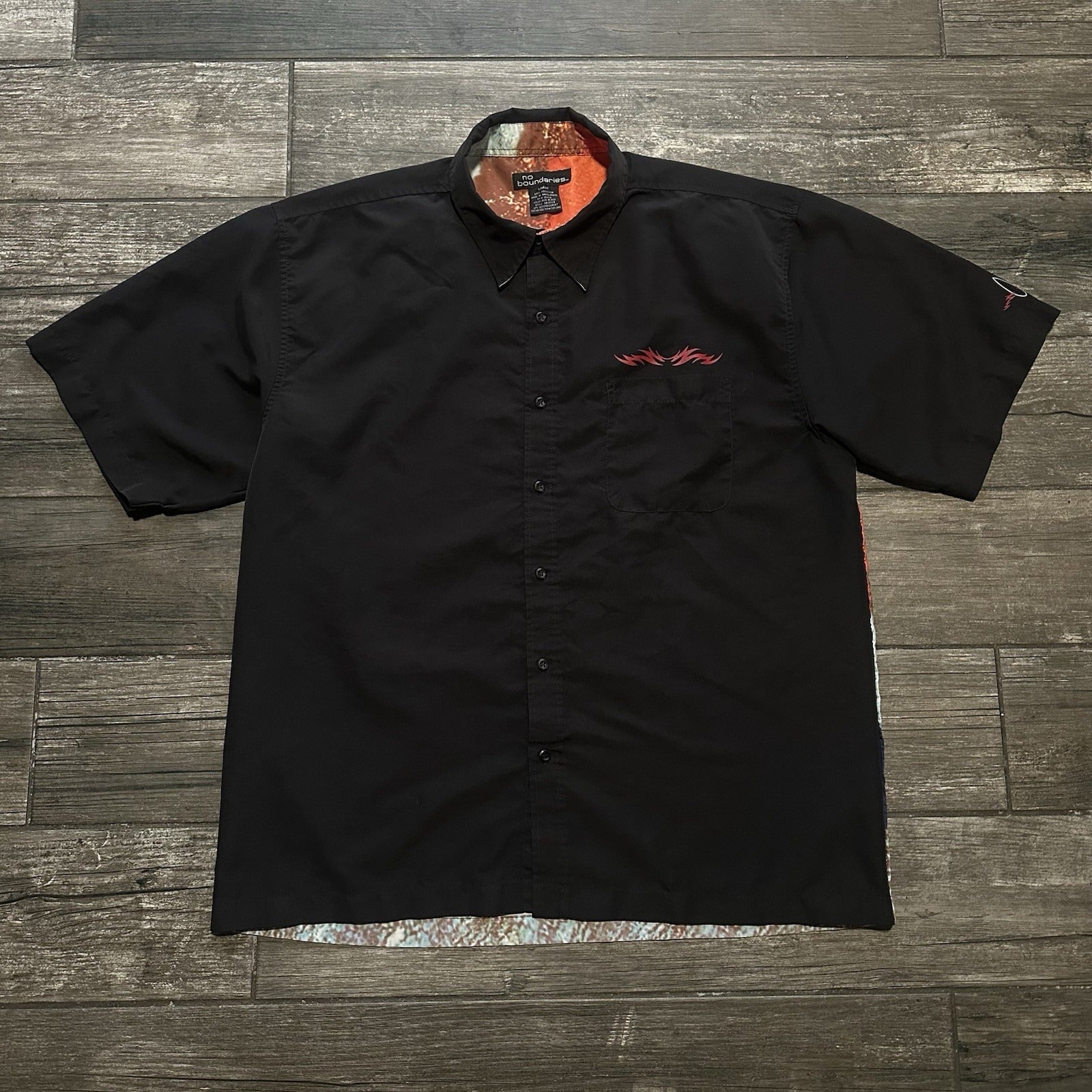 Y2K NO BOUNDARIES SURF BUTTON UP BLACK AOP SHORT SLEEVE SHIRT SZ L SKATE Yesterday's Fits Clothing Fashion Vintage Streetwear Fashion Item
