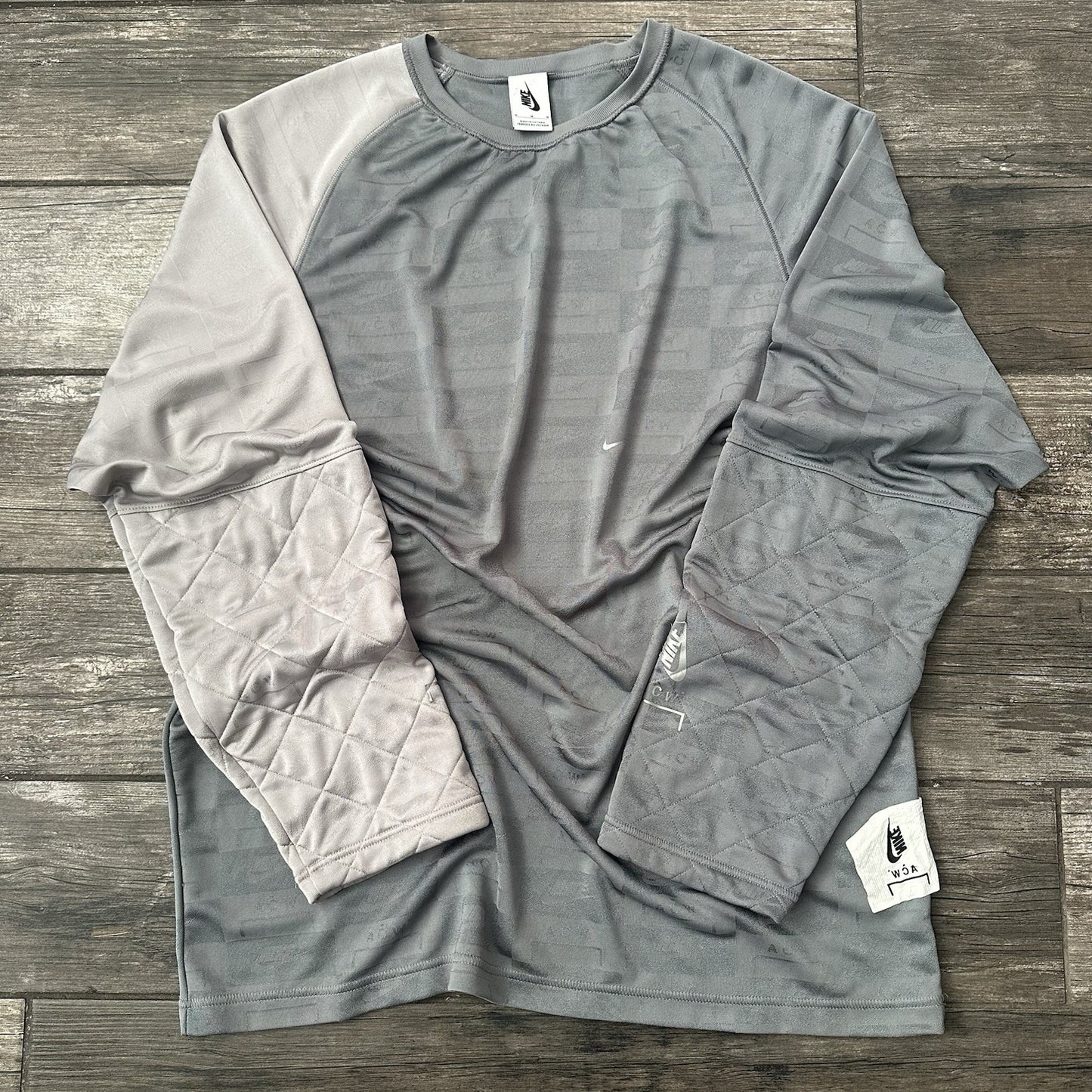 NIKE A COLD WALL ACW GREY JERSEY LONG SLEEVE AQ0431-065 DUAL TONE CONCRETE SZ M Yesterday's Fits Clothing Fashion Vintage Streetwear Fashion Item