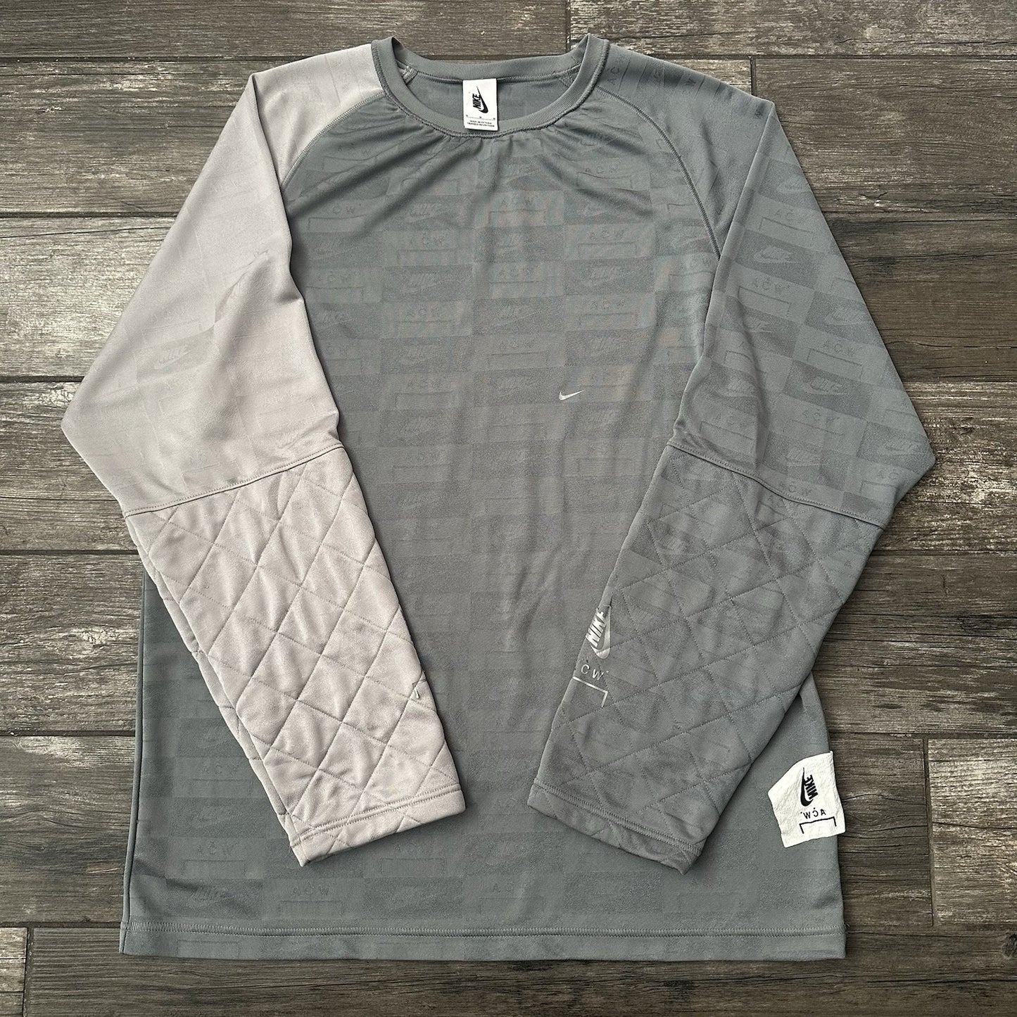 NIKE A COLD WALL ACW GREY JERSEY LONG SLEEVE AQ0431-065 DUAL TONE CONCRETE SZ M Yesterday's Fits Clothing Fashion Vintage Streetwear Fashion Item