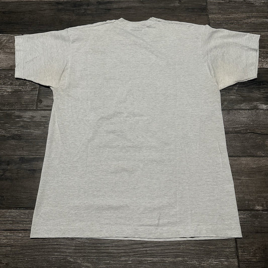 VTG LAS VEGAS NEWSPAPER UNLV RUNNIN' REBELS BASKETBALL T-SHIRT SCREEN STARS XL Yesterday's Fits Clothing Fashion Vintage Streetwear Fashion Item