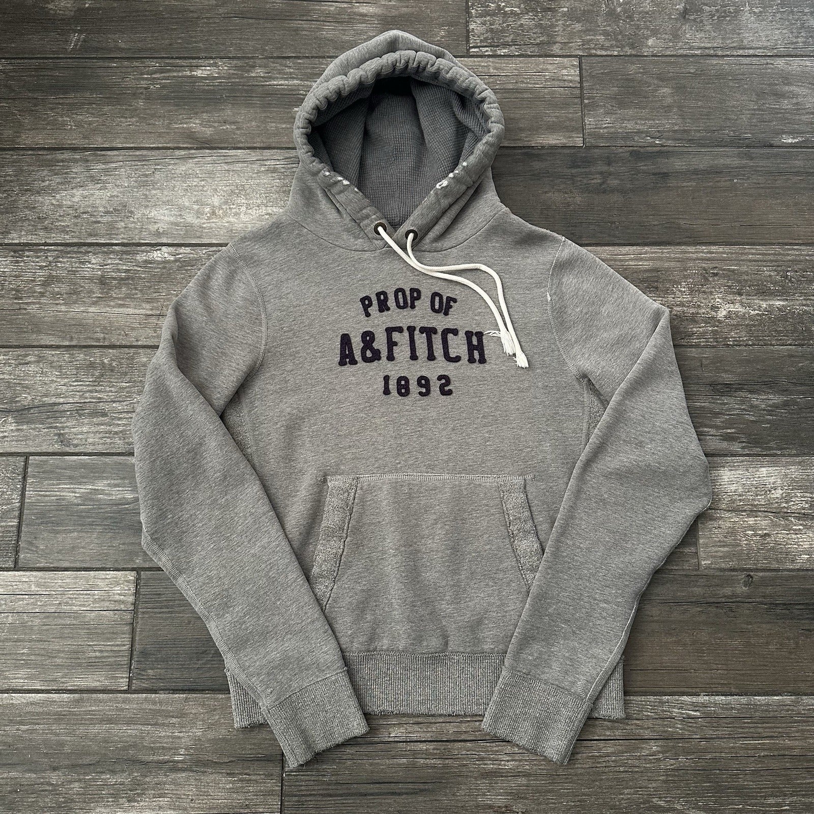 Y2K A&F ABERCROMBIE & FITCH GRAY PULLOVER HEAVYWEIGHT HOODIE SWEATSHIRT 2XL Yesterday's Fits Clothing Fashion Vintage Streetwear Fashion Item