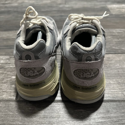 NEW BALANCE 993 GREY MR993GL ATHLETIC SHOES SZ 12 NO BOX SNEAKERS Yesterday's Fits Clothing Fashion Vintage Streetwear Fashion Item