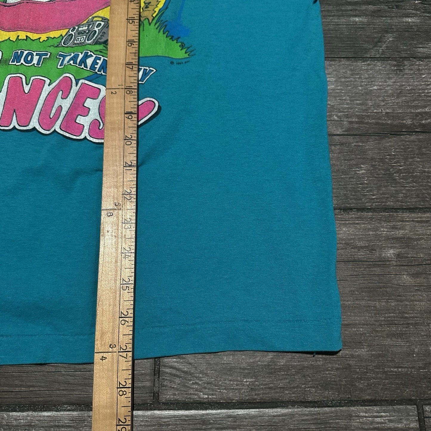 VTG 90s SIGNAL SHARK BEACH NOVELTY T-SHIRT BLUE TEAL DESTINATION TRAVEL SZ L Yesterday's Fits Clothing Fashion Vintage Streetwear Fashion Item