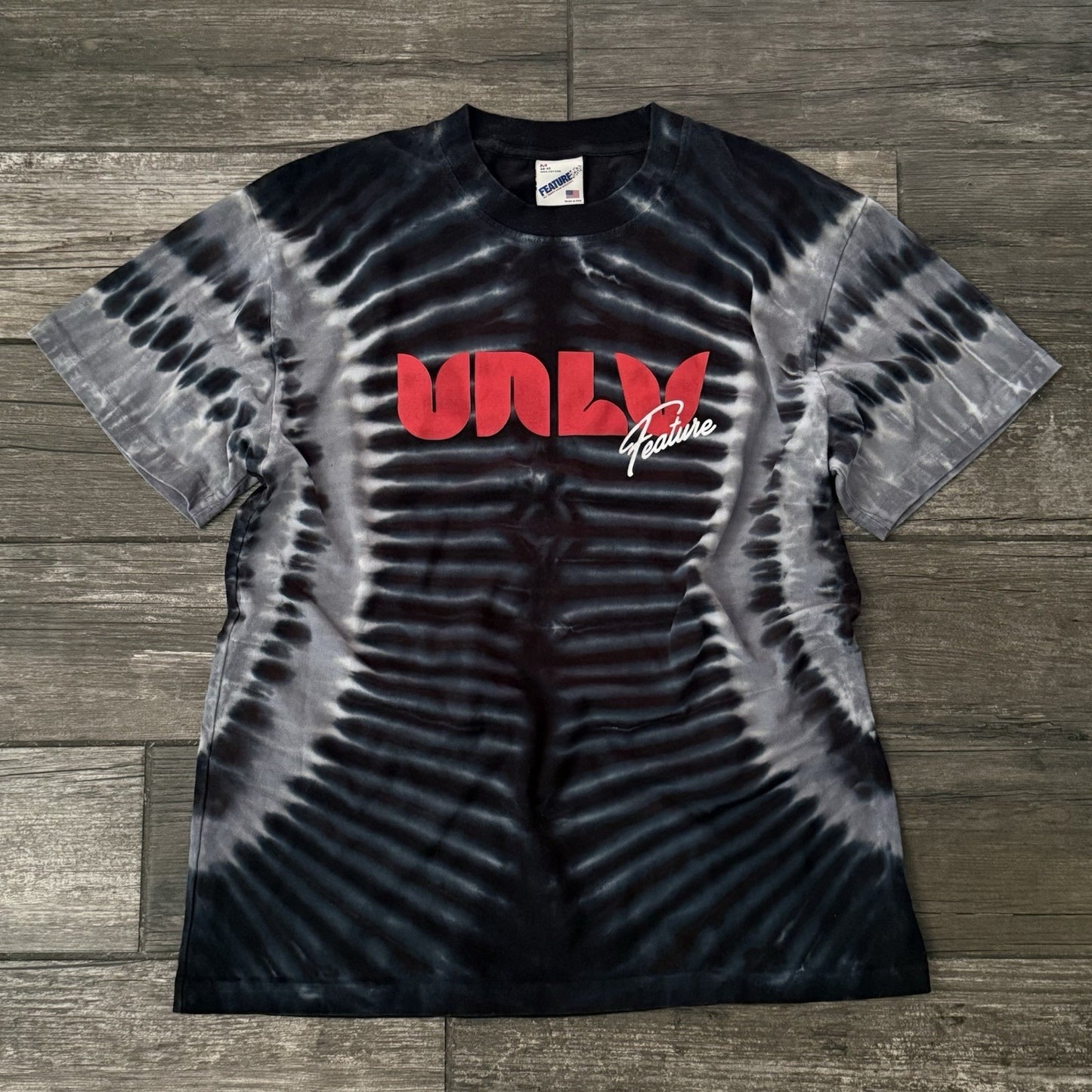 FEATURE UNLV RUNNIN' REBELS PSA TEE BLACK GREY TIE-DYE SHORT SLEEVE T-SHIRT M Yesterday's Fits Clothing Fashion Vintage Streetwear Fashion Item