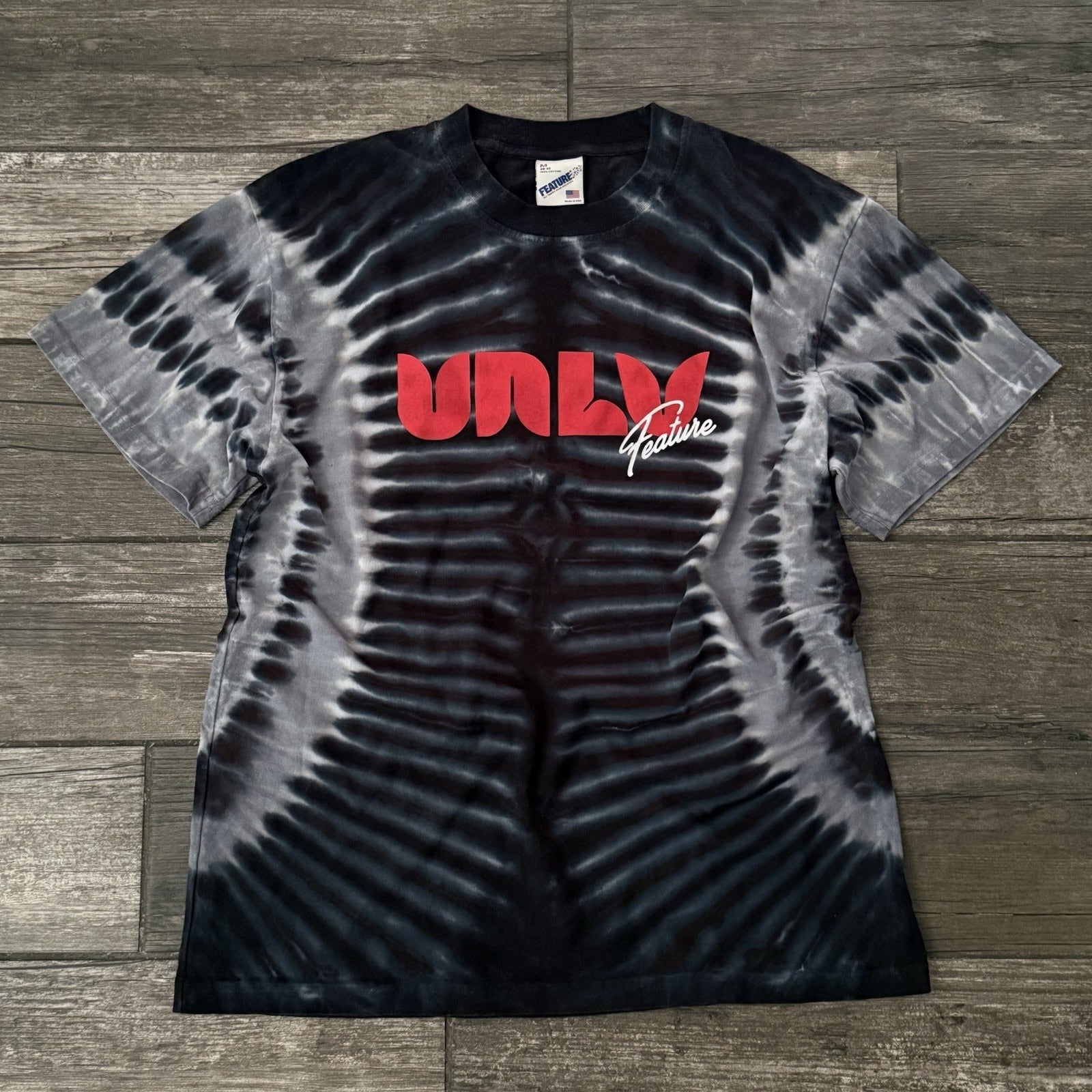 FEATURE UNLV RUNNIN' REBELS PSA TEE BLACK GREY TIE-DYE SHORT SLEEVE T-SHIRT M Yesterday's Fits Clothing Fashion Vintage Streetwear Fashion Item