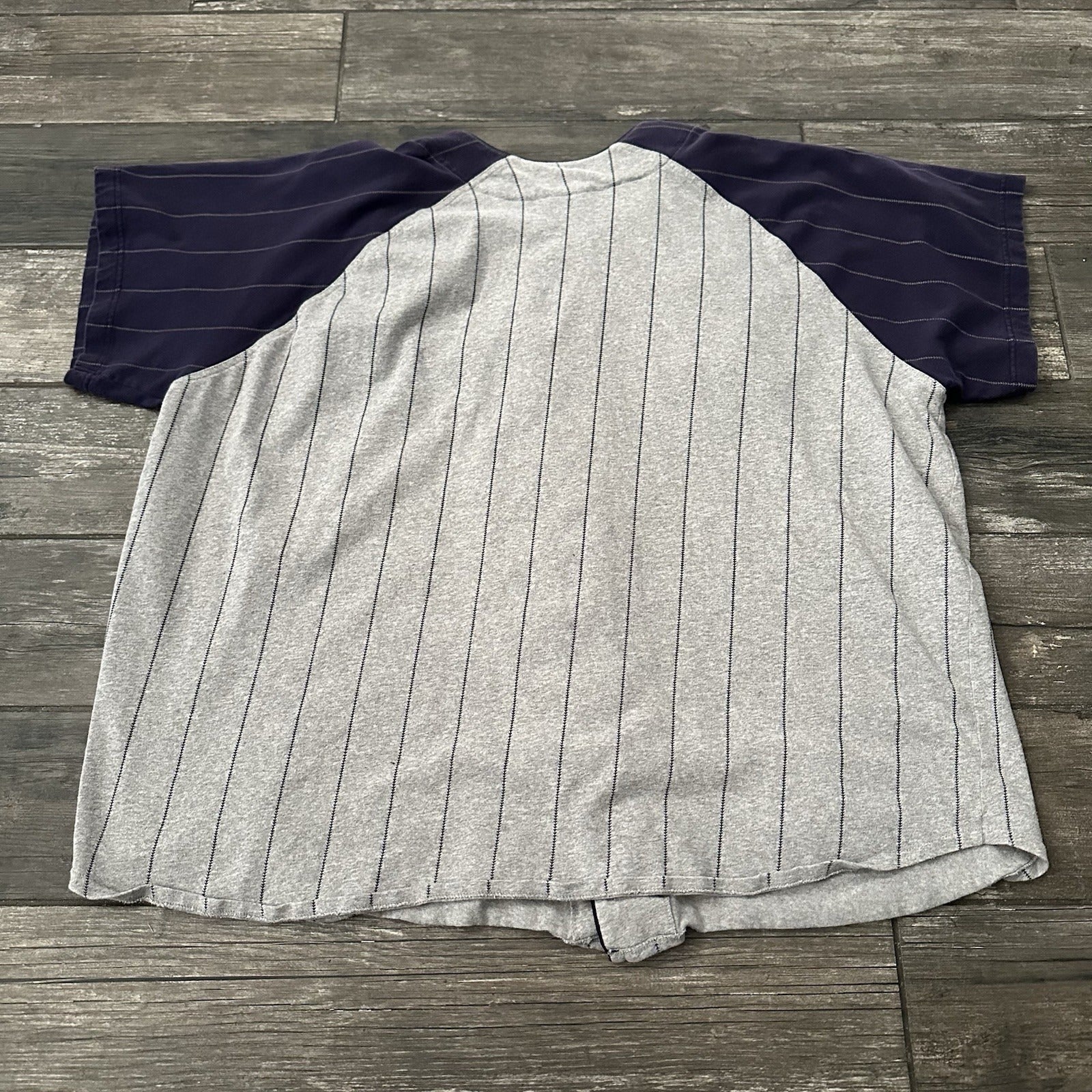 Y2K VTG THE DISNEY STORE GRUMPY BASEBALL JERSEY GREY BLUE STRIPED BUTTON UP 2XL Yesterday's Fits Clothing Fashion Vintage Streetwear Fashion Item