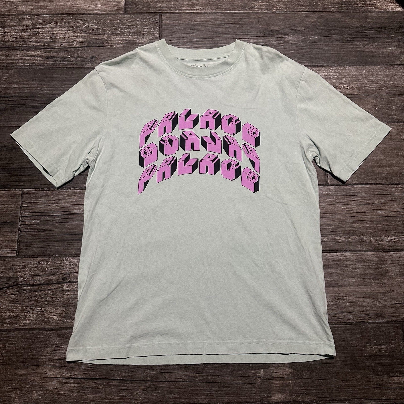PALACE SKATEBOARDS SKATE LIGHT BLUE SHORT SLEEVE SKATE T-SHIRT SZ L PINK Yesterday's Fits Clothing Fashion Vintage Streetwear Fashion Item