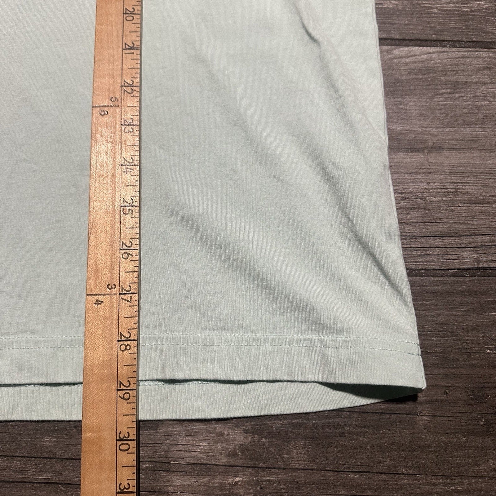 PALACE SKATEBOARDS SKATE LIGHT BLUE SHORT SLEEVE SKATE T-SHIRT SZ L PINK Yesterday's Fits Clothing Fashion Vintage Streetwear Fashion Item