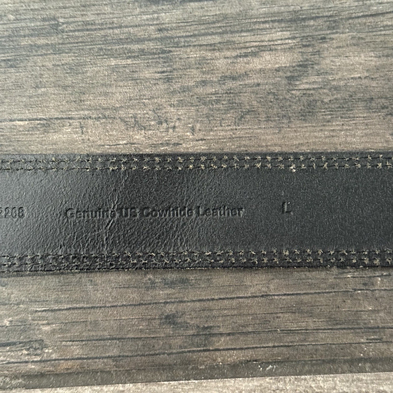CARHARTT TROLLEY PLAQUE HEART LEATHER BELT WMNS SZ L WIP CH-2268 Yesterday's Fits Clothing Fashion Vintage Streetwear Fashion Item