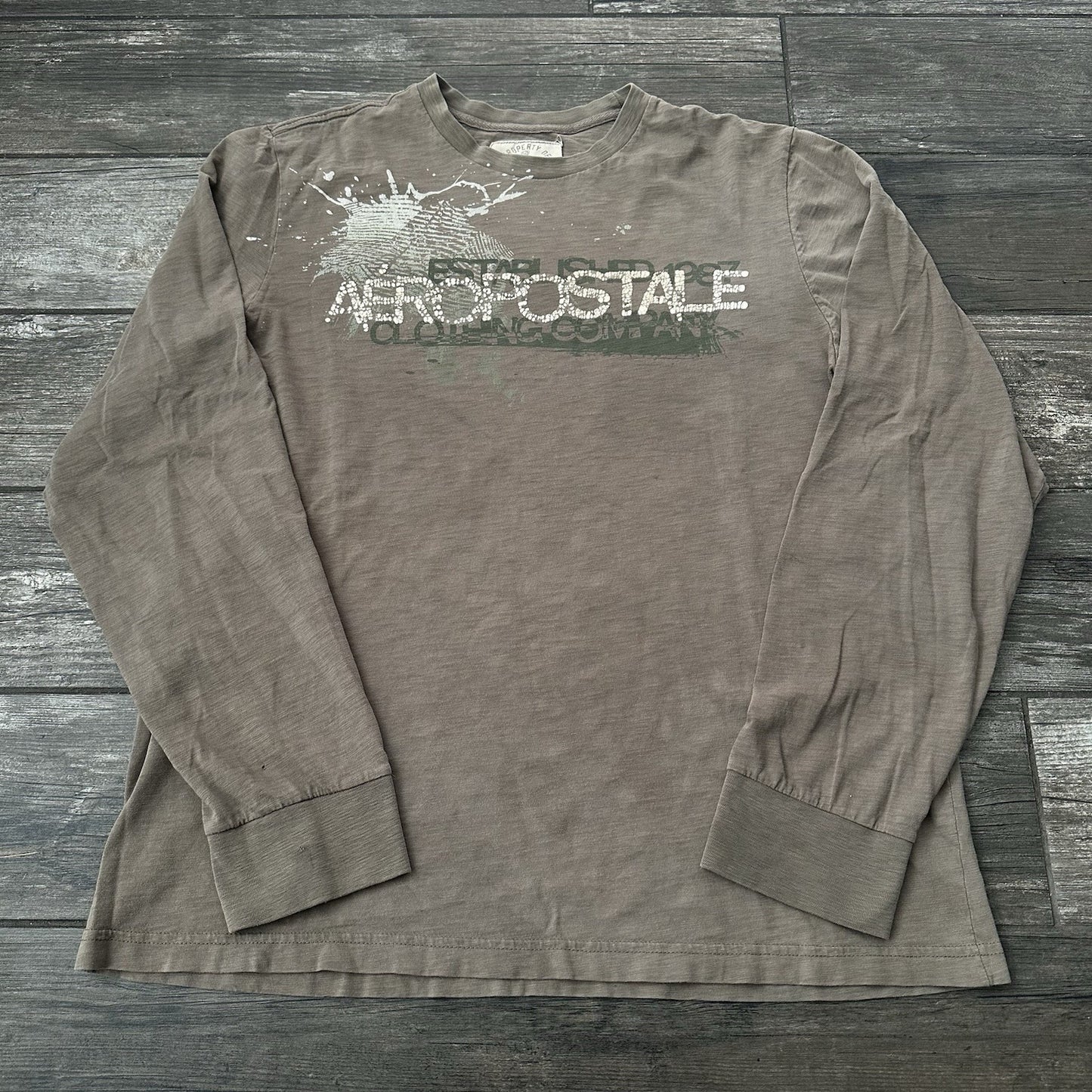 Y2K AEROPOSTALE KHAKI LONG SLEEVE SURF SKATE T-SHIRT SZ XL DISTRESSED SPELL OUT Yesterday's Fits Clothing Fashion Vintage Streetwear Fashion Item