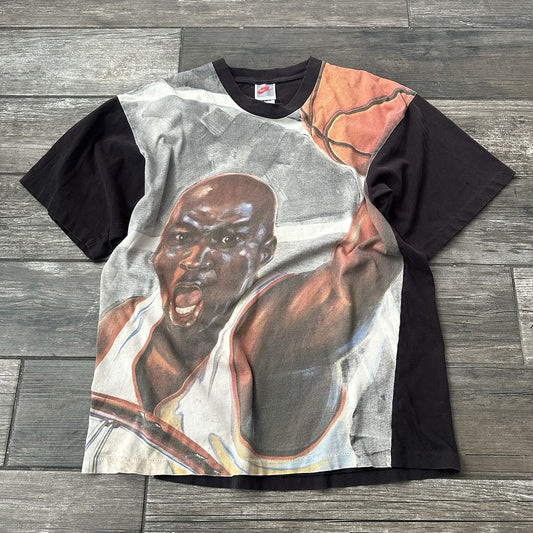 VTG NIKE MICHAEL AIR JORDAN AOP BASKETBALL T-SHIRT DUNK USA MADE SZ L NBA Yesterday's Fits Clothing Fashion Vintage Streetwear Fashion Item