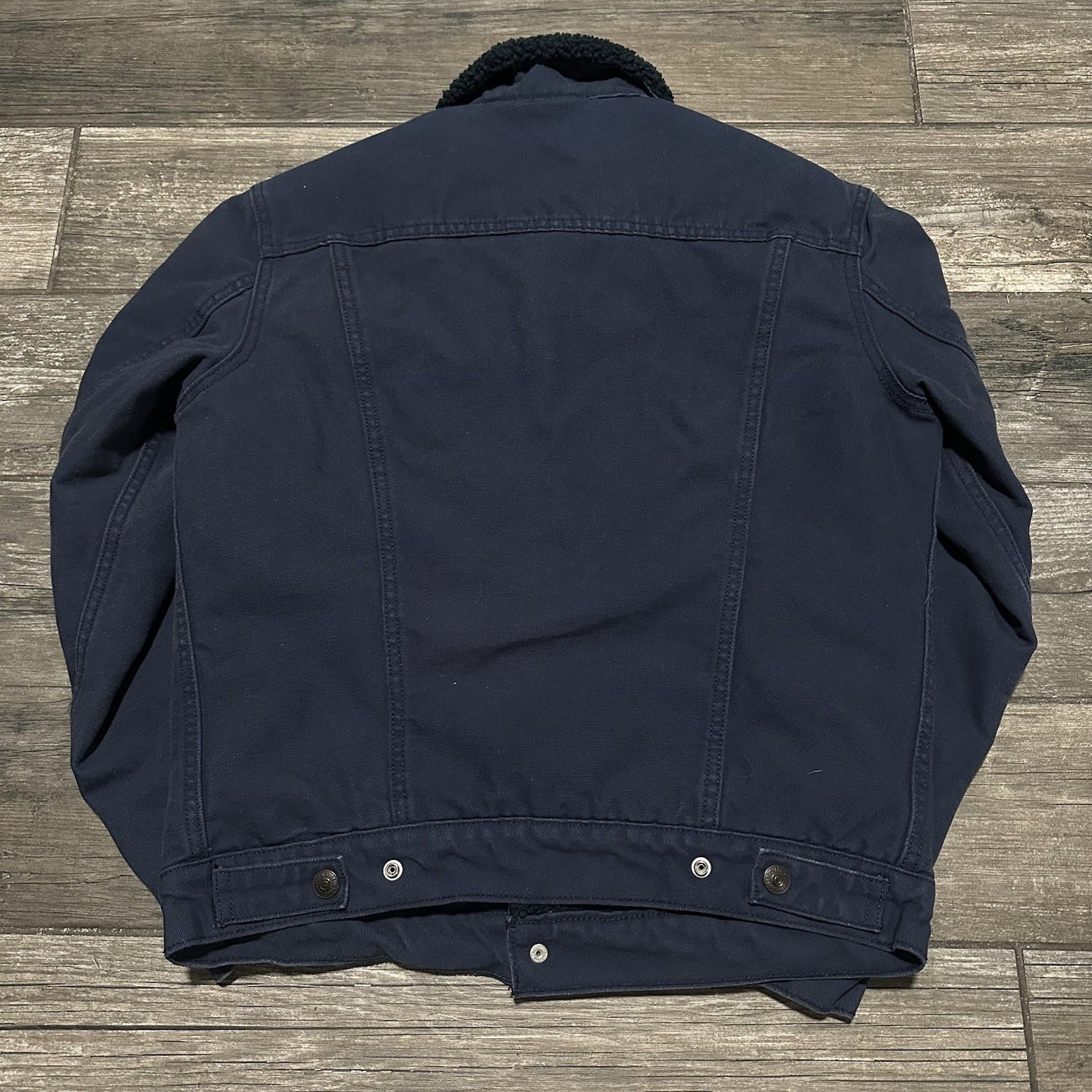 LEVIS STRAUSS NAVY BLUE SHERPA LINED TRUCKER JACKET SZ M COAT BUTTON UP Yesterday's Fits Clothing Fashion Vintage Streetwear Fashion Item
