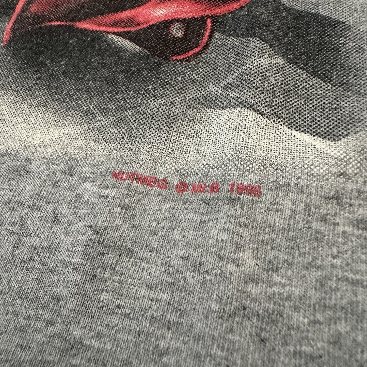 VTG LEE SPORT CINCINNATI REDS GREY BASEBALL T-SHIRT TEE SZ L SHORT SLEEVE MLB Yesterday's Fits Clothing Fashion Vintage Streetwear Fashion Item