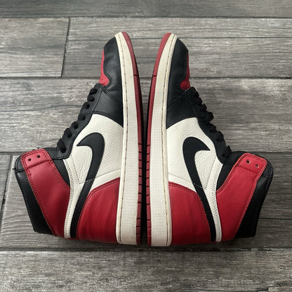 AIR JORDAN 1 HI RETRO BRED TOE 555088-610 BLACK RED WHITE SZ 13 NO BOX SNEAKERS Yesterday's Fits Clothing Fashion Vintage Streetwear Fashion Item